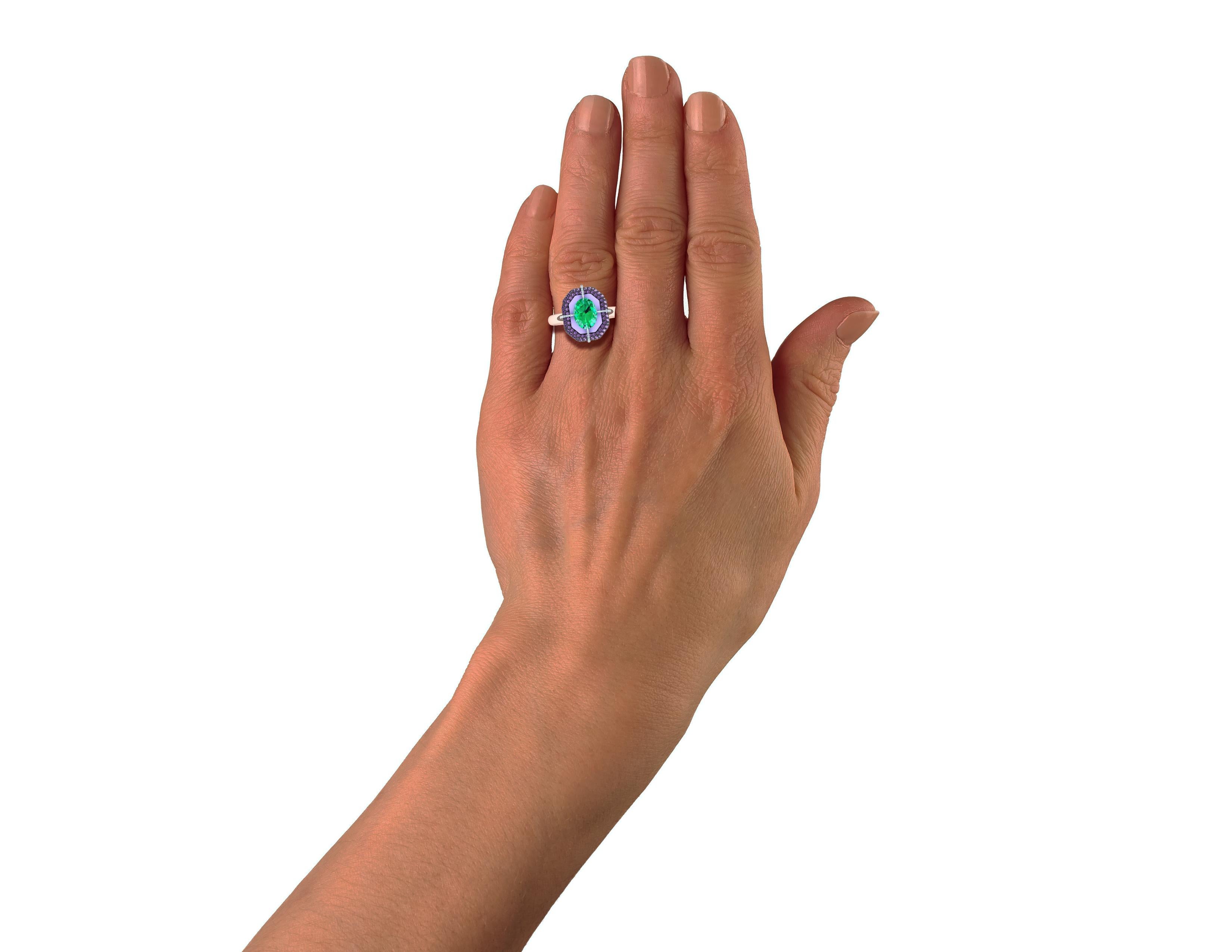 1 Carat Emerald and Purple Sapphire Cocktail Ring In Excellent Condition For Sale In Aliso Viejo, CA