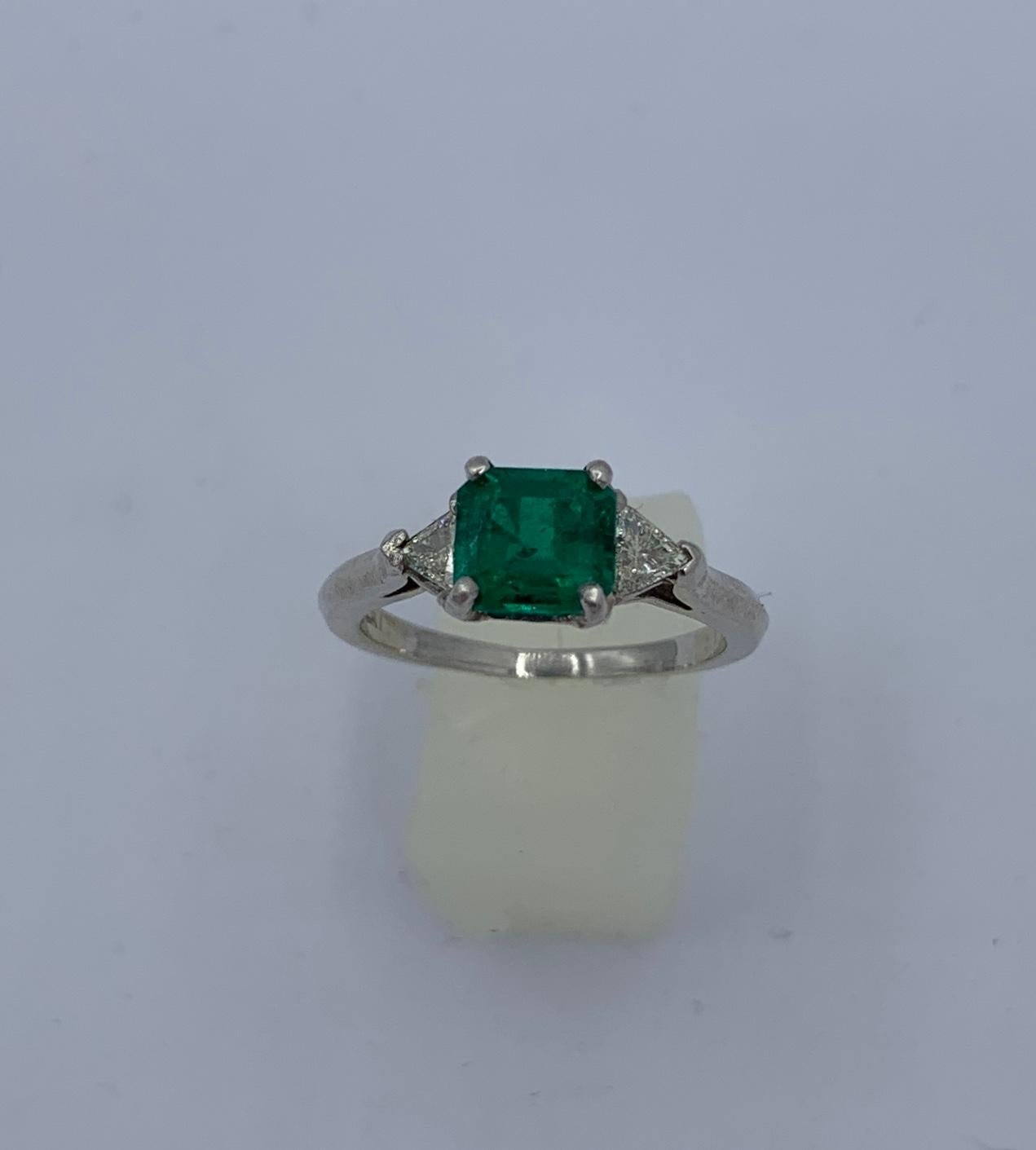 1 Carat Emerald Trillion Cut Diamond Platinum Ring Antique Engagement Wedding For Sale 5