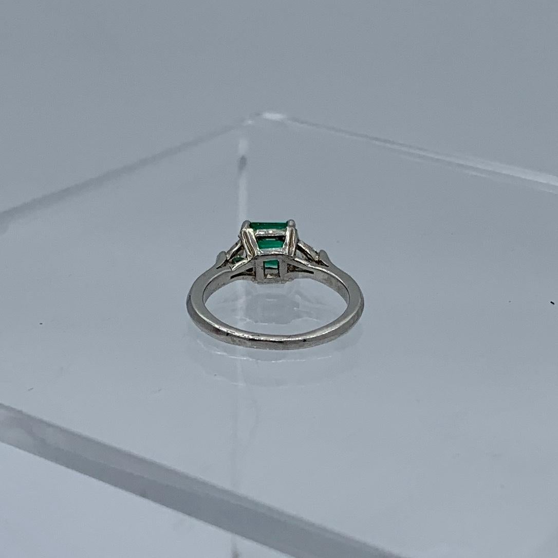 1 Carat Emerald Trillion Cut Diamond Platinum Ring Antique Engagement Wedding For Sale 6