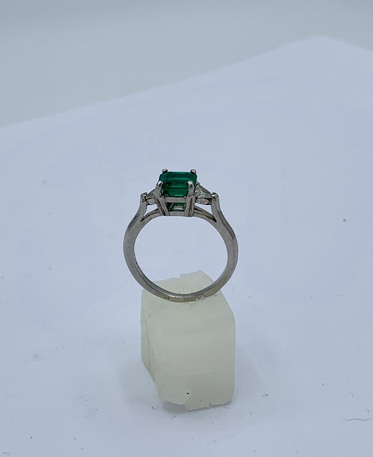 1 Carat Emerald Trillion Cut Diamond Platinum Ring Antique Engagement Wedding For Sale 1