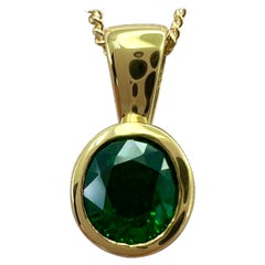 1 Carat Fine Green Tsavorite Garnet Oval Cut 18k Yellow Gold Solitaire Pendant
