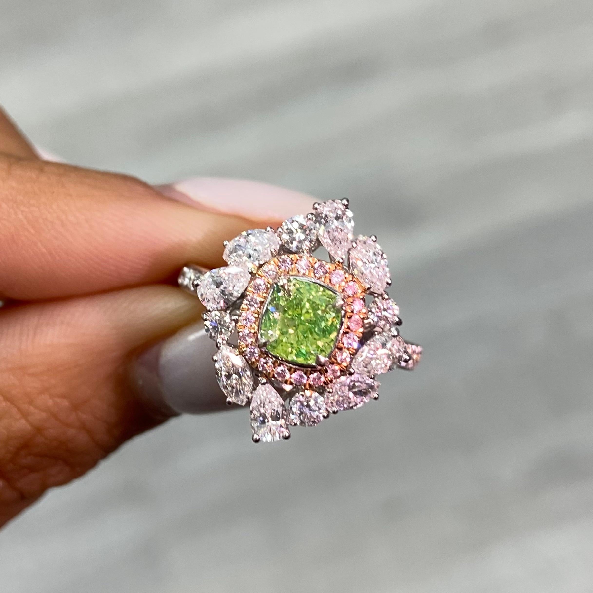 Women's 1 Carat Intense Yellow-Green Cushion Cut Diamond Cocktail Ring