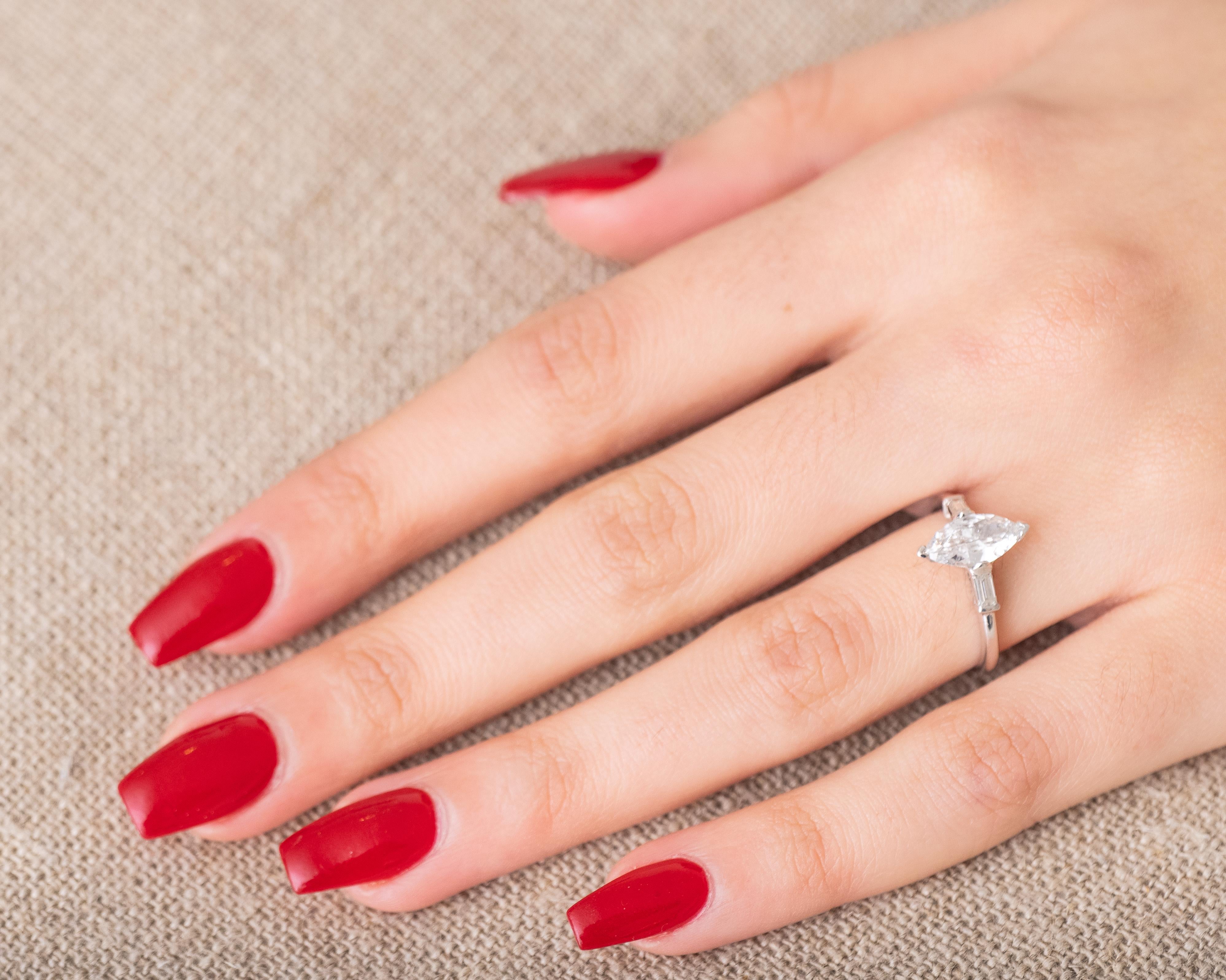 Modern 1 Carat Marquise Diamond Platinum Engagement Ring For Sale