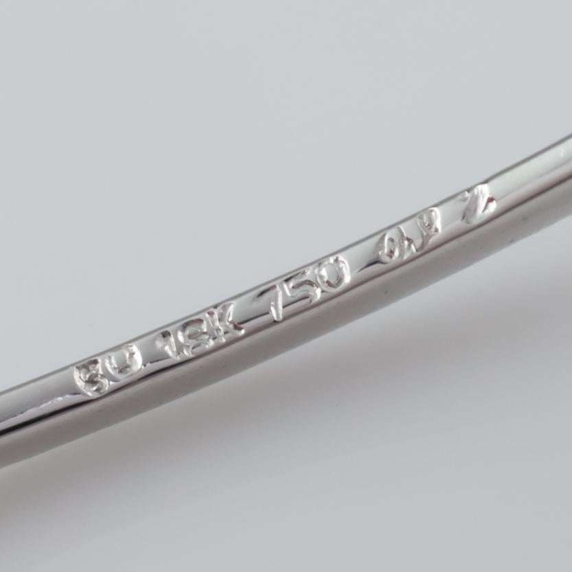 Modern 1 carat Micropave Diamond 18k White Gold Stackable Bangle Bracelet For Sale