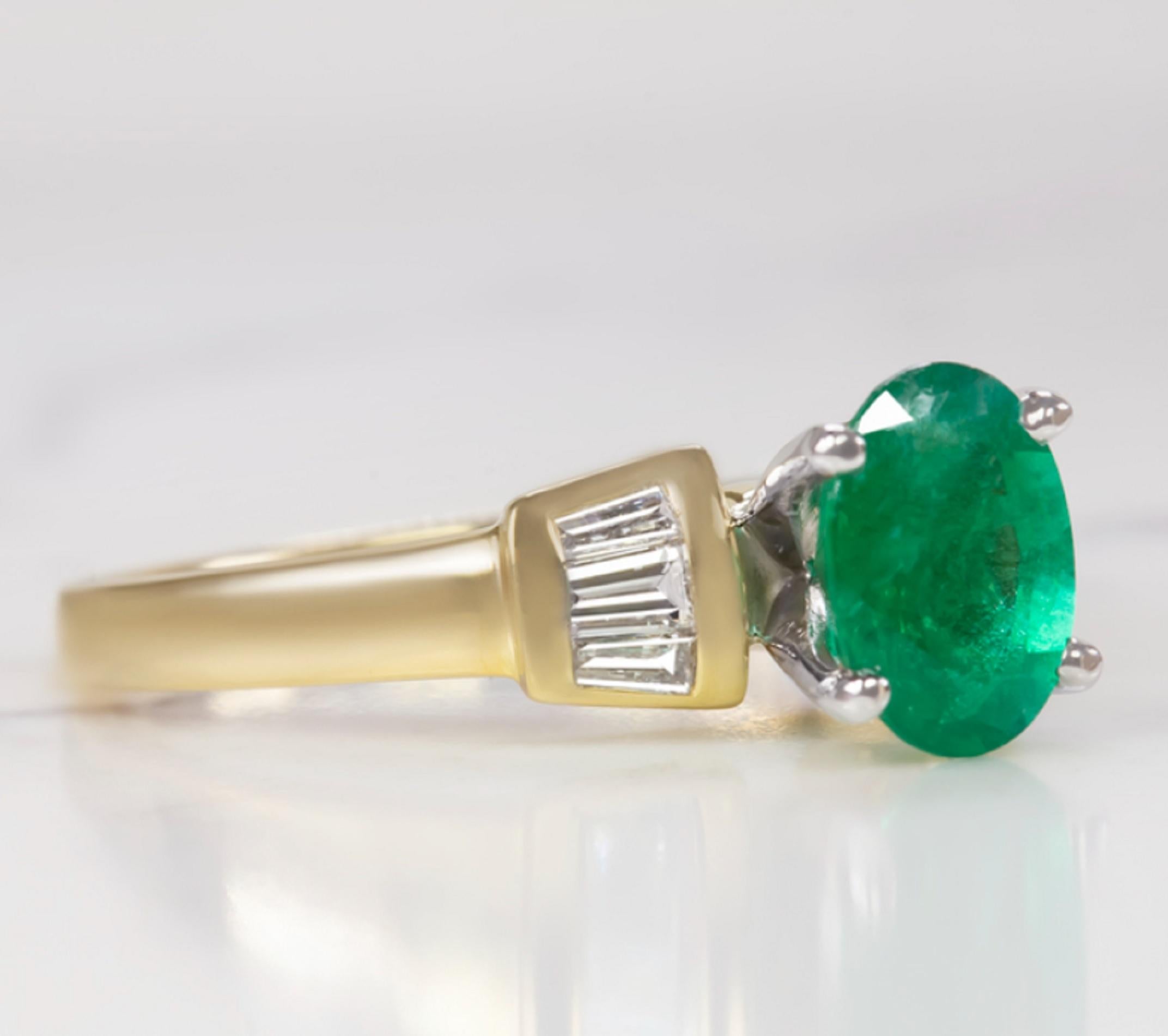 1 carat green emerald