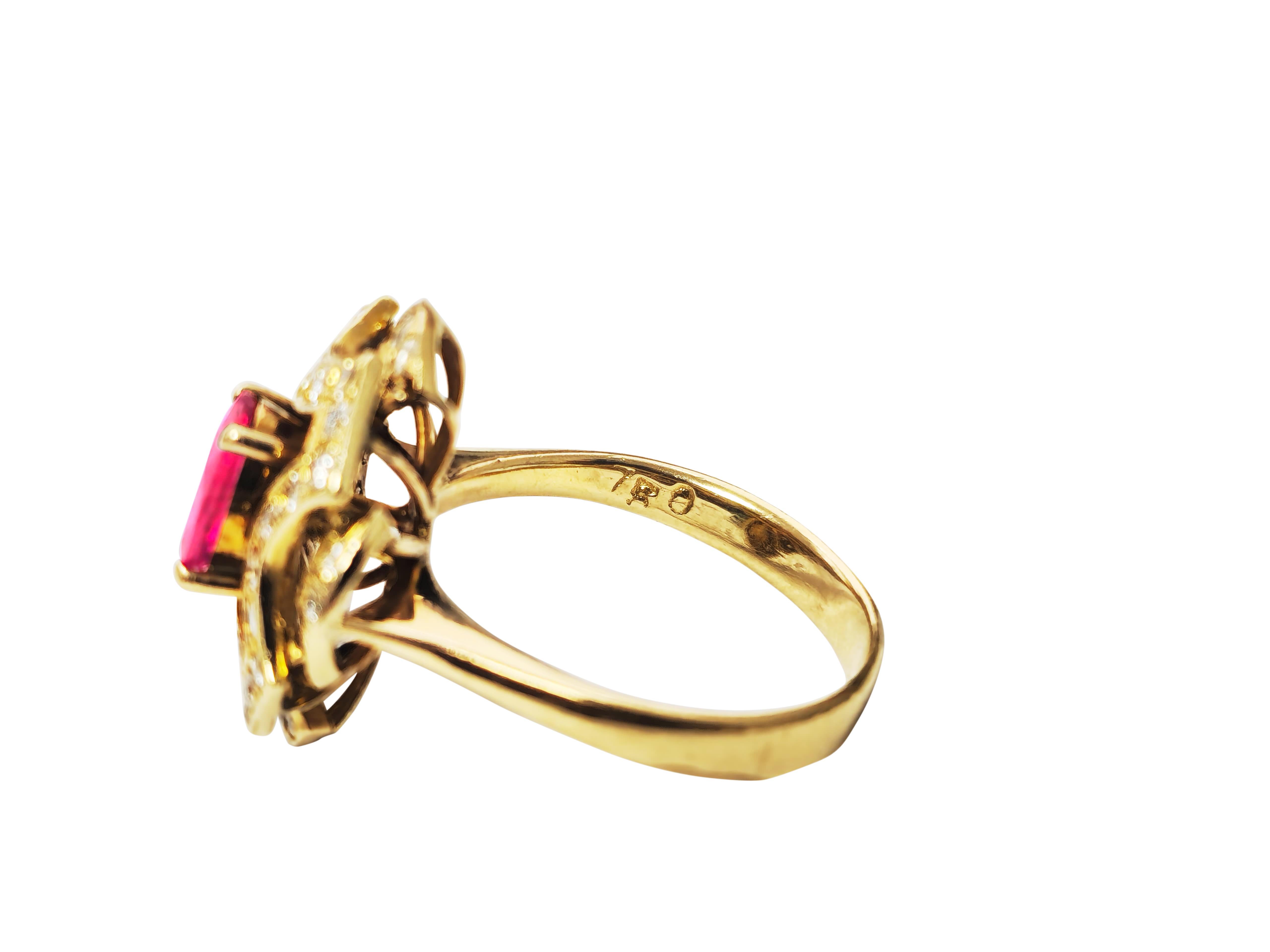 1 Carat Natural Ruby and Diamond Ring in 18K Yellow Gold For Sale 2