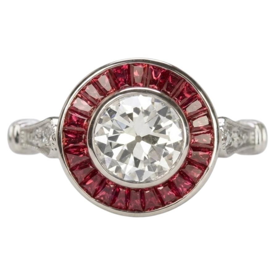 Bague de fiançailles de style Art déco, sertie d'un diamant taille ancienne européenne d'un carat et d'un rubis