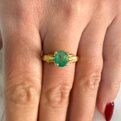 1 Carat Oval Cut Colombian Emerald 14K Gold Engagement Ring