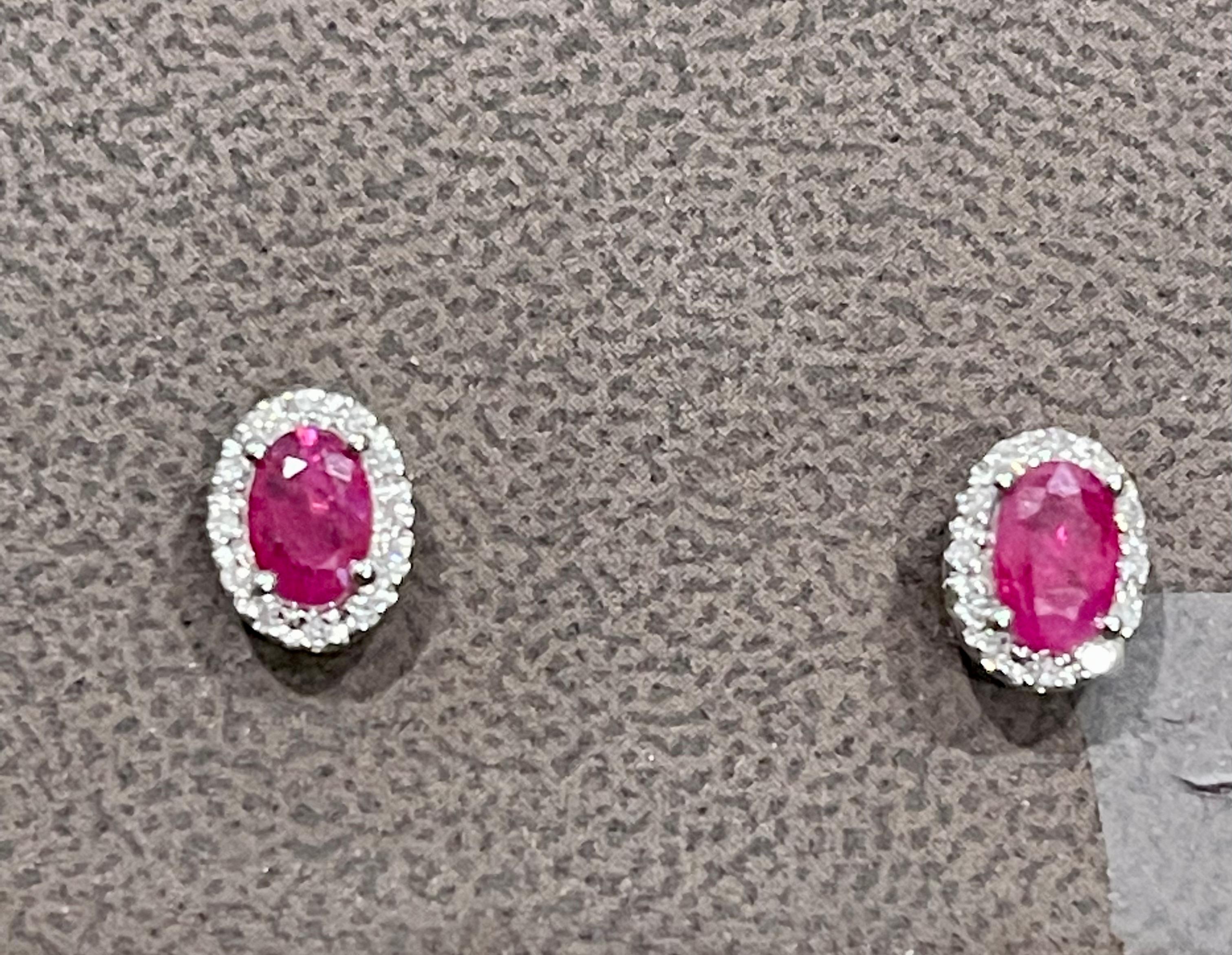 Pendientes de oro blanco de 14 quilates con rubí natural ovalado de 1 quilate y diamante en venta 9