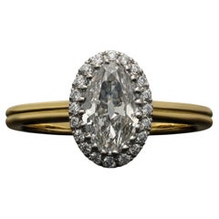 1 Carat Oval Statement Brilliant White 18K Gold Graceful Brilliance Signature