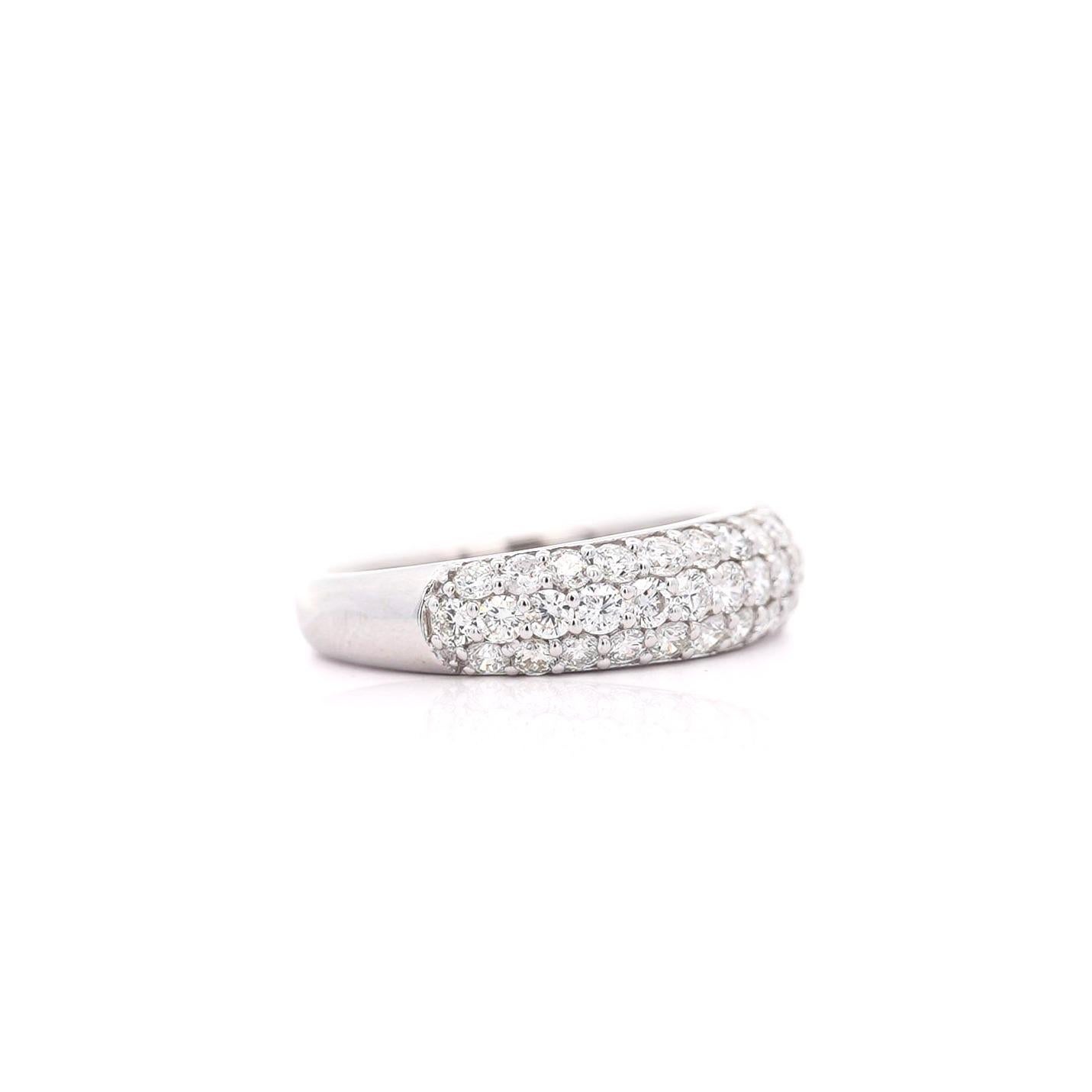 Modern 1 Carat Pave Diamond Dome Platinum Band Ring For Sale
