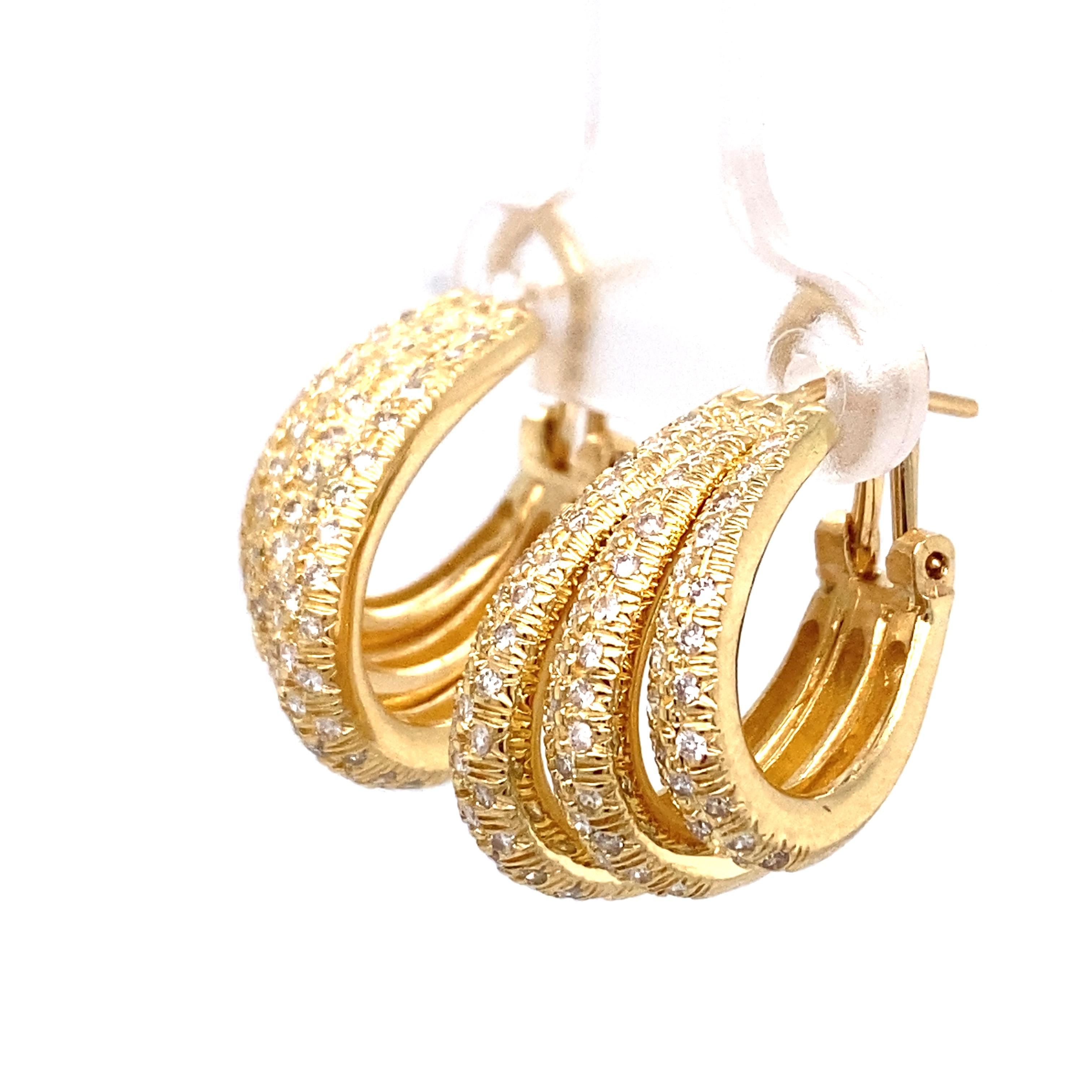 Round Cut 1 Carat Pavé Diamond Three Row Graduated Hoop Earrings in 18 Karat Gold For Sale
