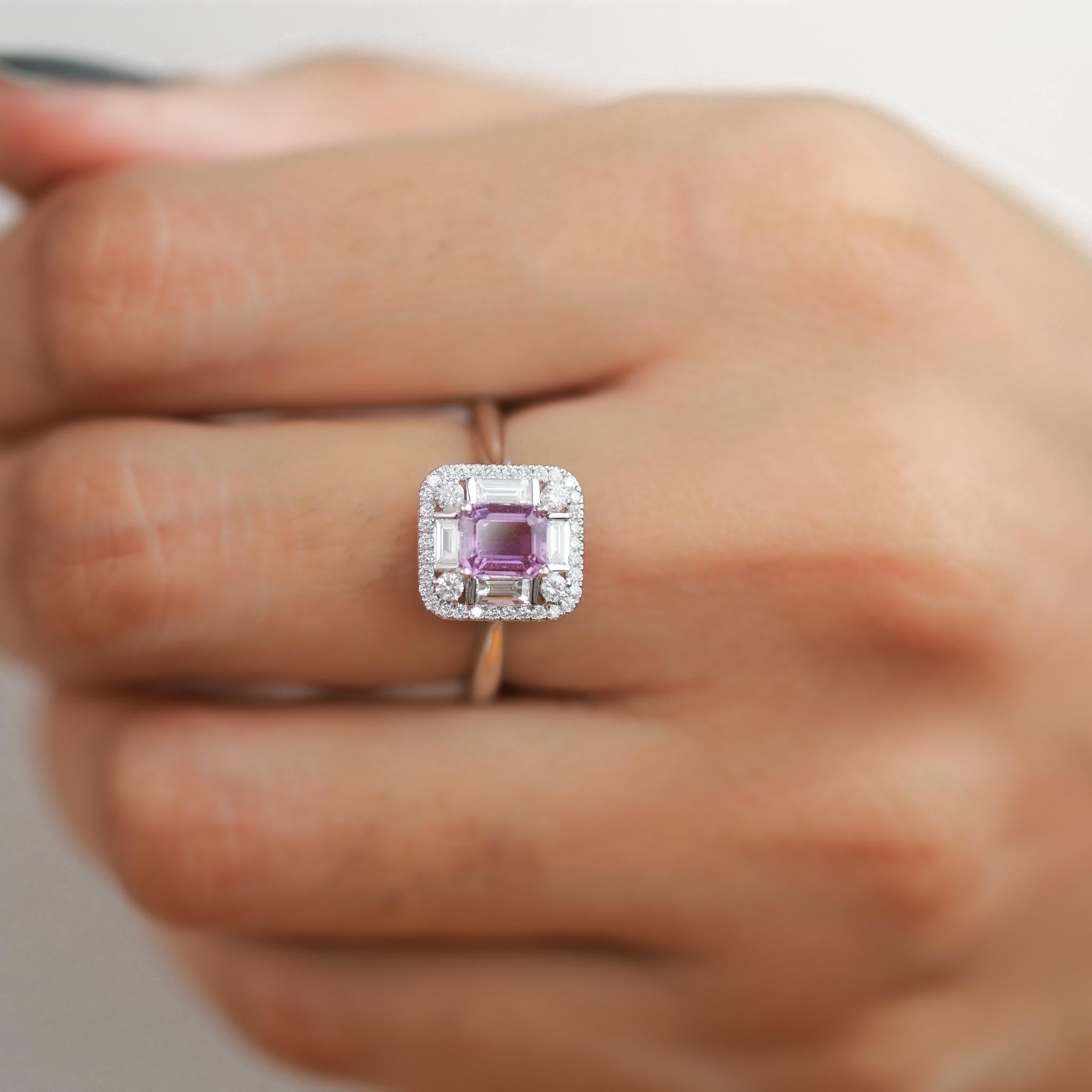 Women's 1 Carat Pink Sapphire Diamond Cocktail Engagement Ring in 18k White Gold For Sale