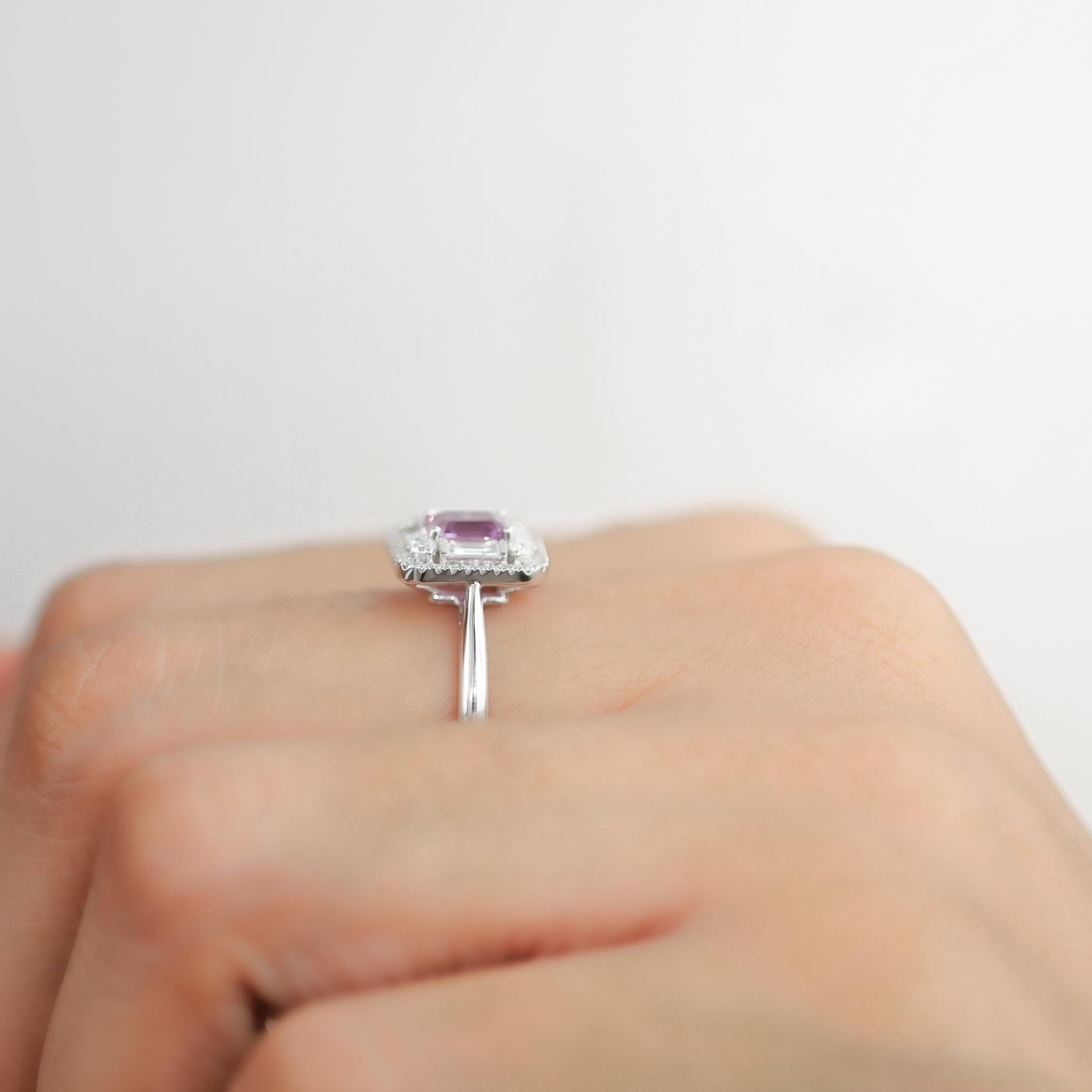 1 Carat Pink Sapphire Diamond Cocktail Engagement Ring in 18k White Gold For Sale 1
