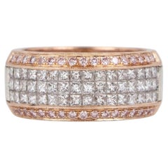 Anillo de Simon G. con un diamante rosa de 1 quilate, talla princesa, en oro rosa de 18k