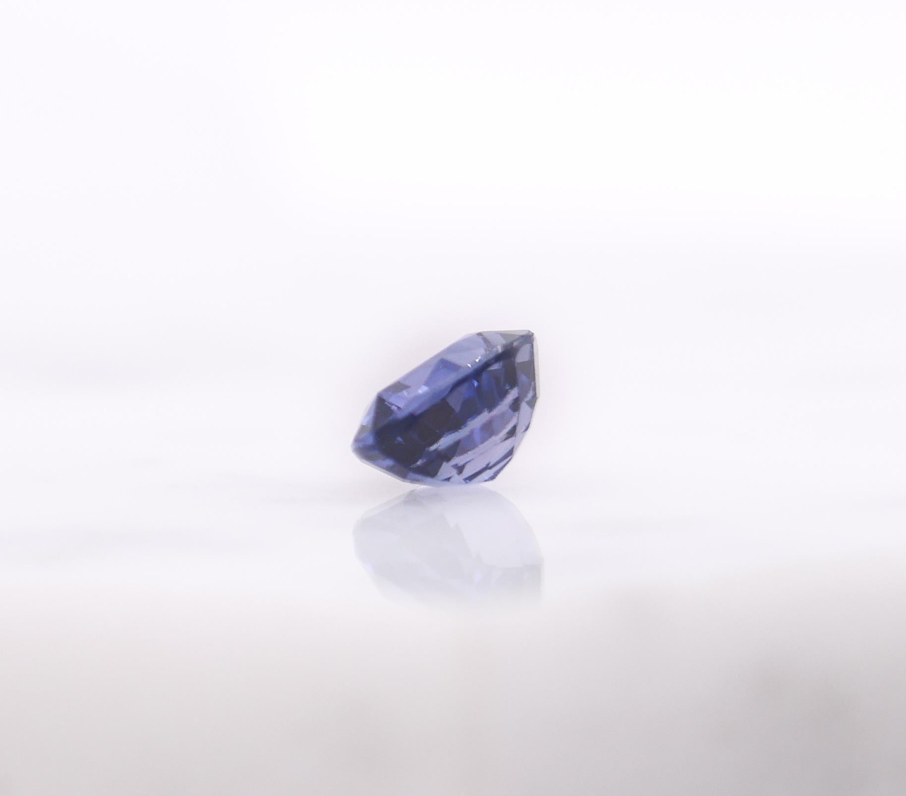 Saphir violet de 1 carat, pierre précieuse non sertie en forme de poire de 6,5 x5,5 mm en vente 1
