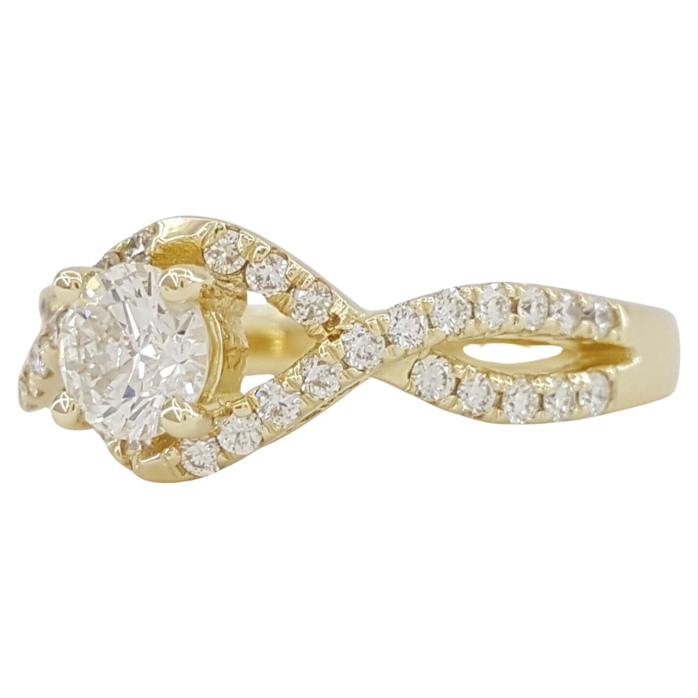 1 Carat Round Brilliant Cut Diamond Halo Crossover Ring In New Condition For Sale In Rome, IT