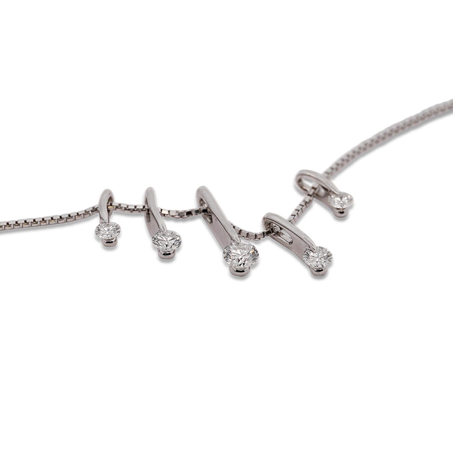 Collana con ciondolo danzante in platino con 5 pietre e diamante da 1 carato taglio rotondo in vendita 2