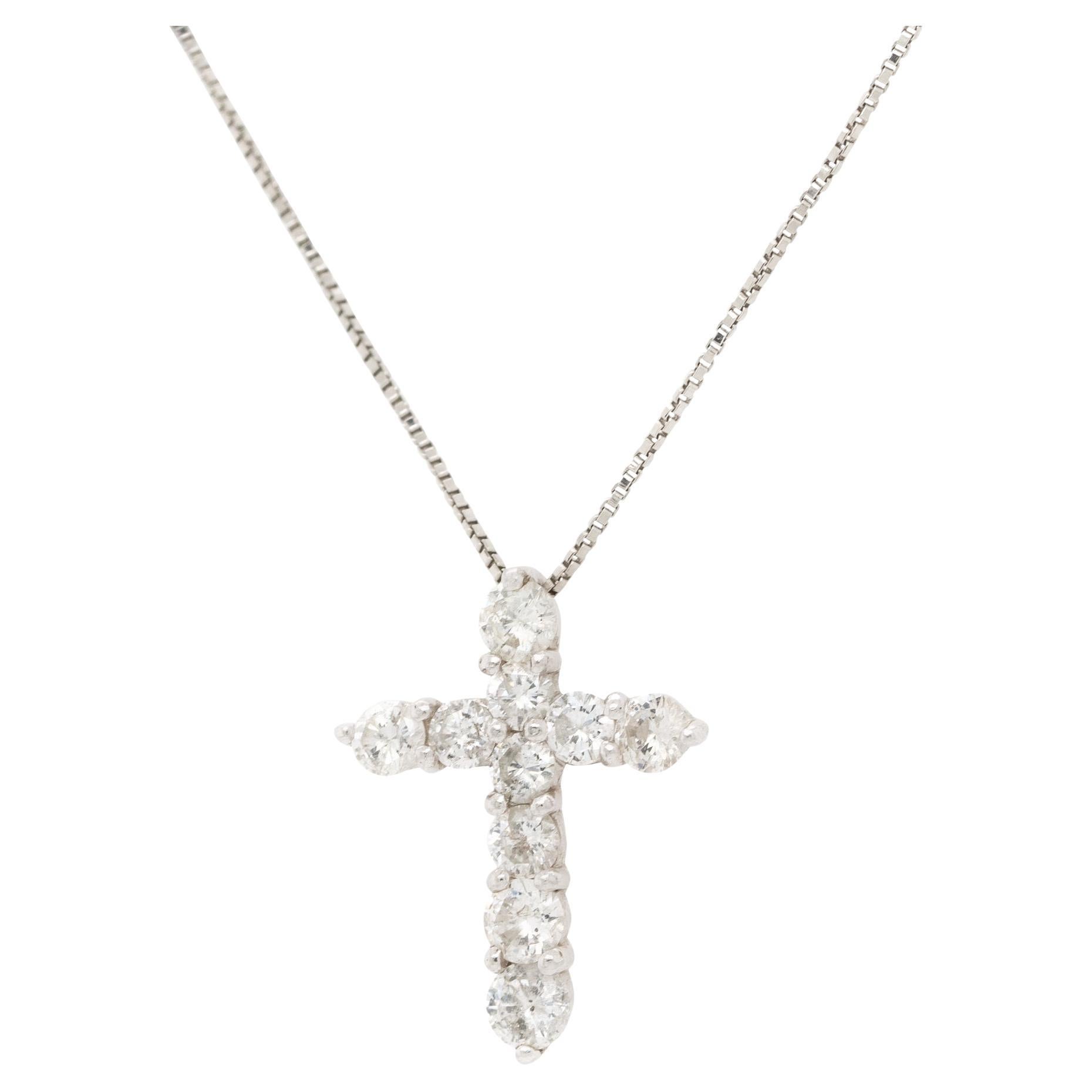 Collier pendentif croix en platine avec petit diamant rond de 1 carat, en stock