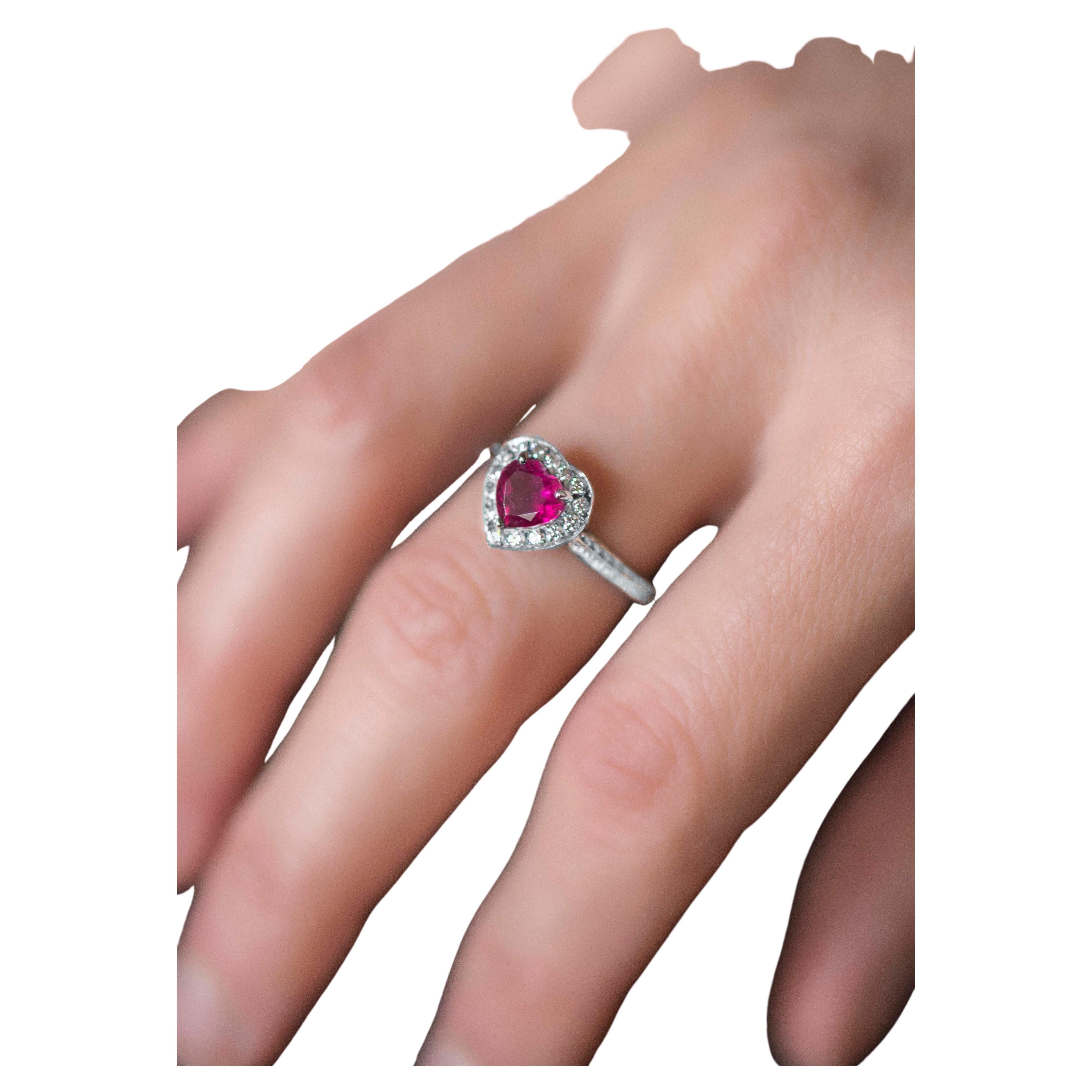 1 Carat Ruby Engagement Love Ring 18K Gold 0.50 Carat White Diamonds Heart Cut  For Sale