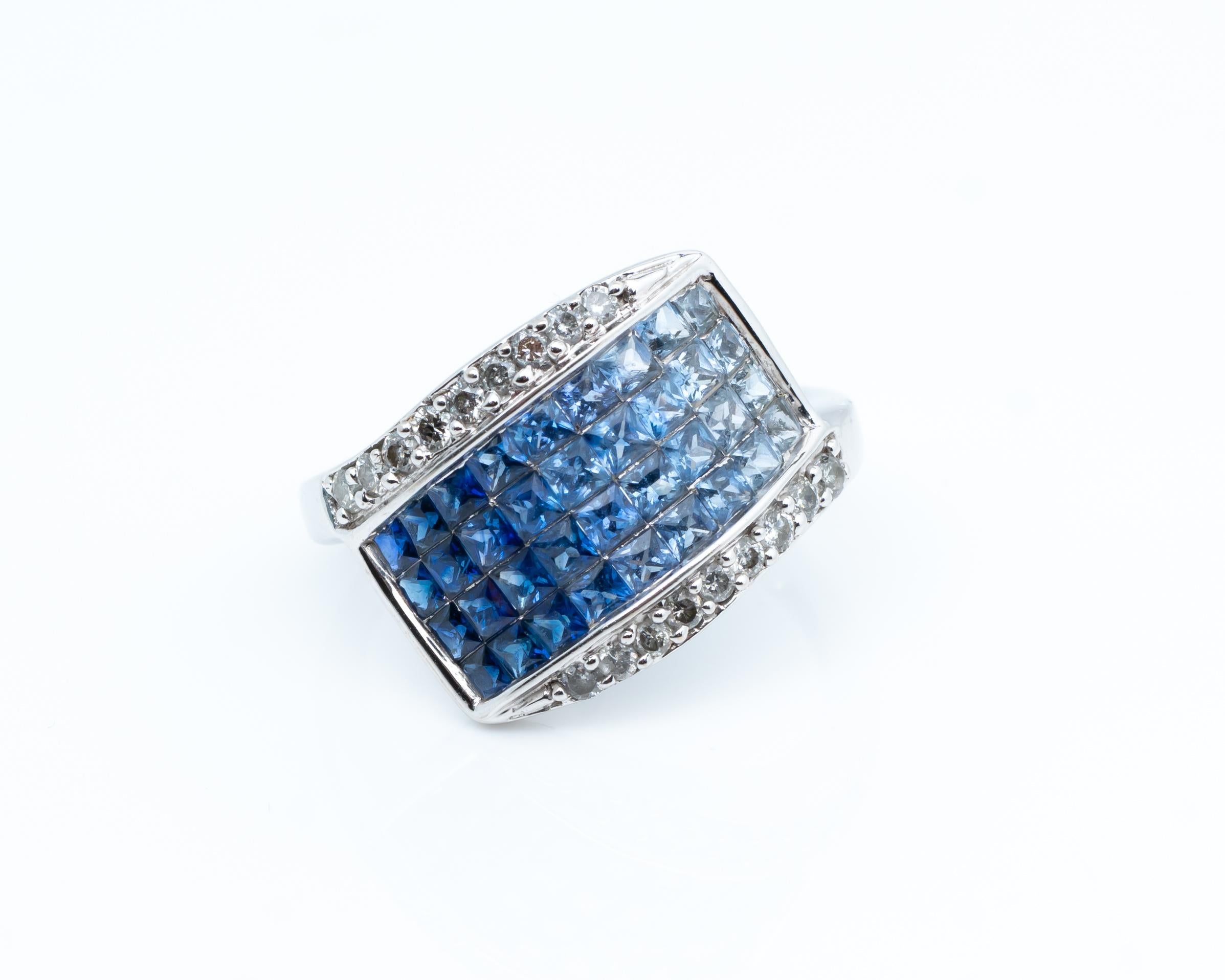 1 Carat Sapphire and Diamond 14 Karat White Gold Cocktail Ring In Excellent Condition For Sale In Atlanta, GA