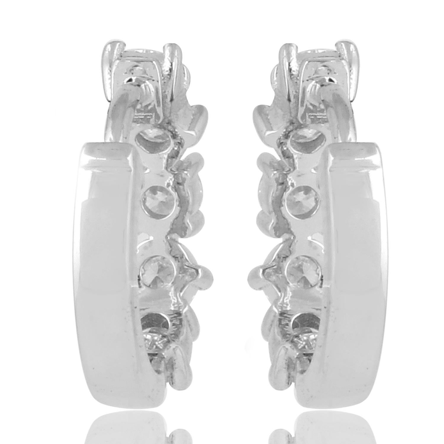 Modern 1 Carat SI Clarity HI Color Diamond Hoop Earrings 18 Karat White Gold Jewelry For Sale