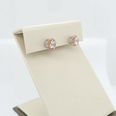 1 Karat großer weißer Saphir und brauner Diamant Halo Ohrstecker