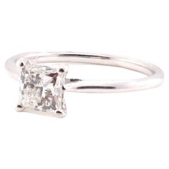 Used 1 carat synthetic diamond solitaire ring