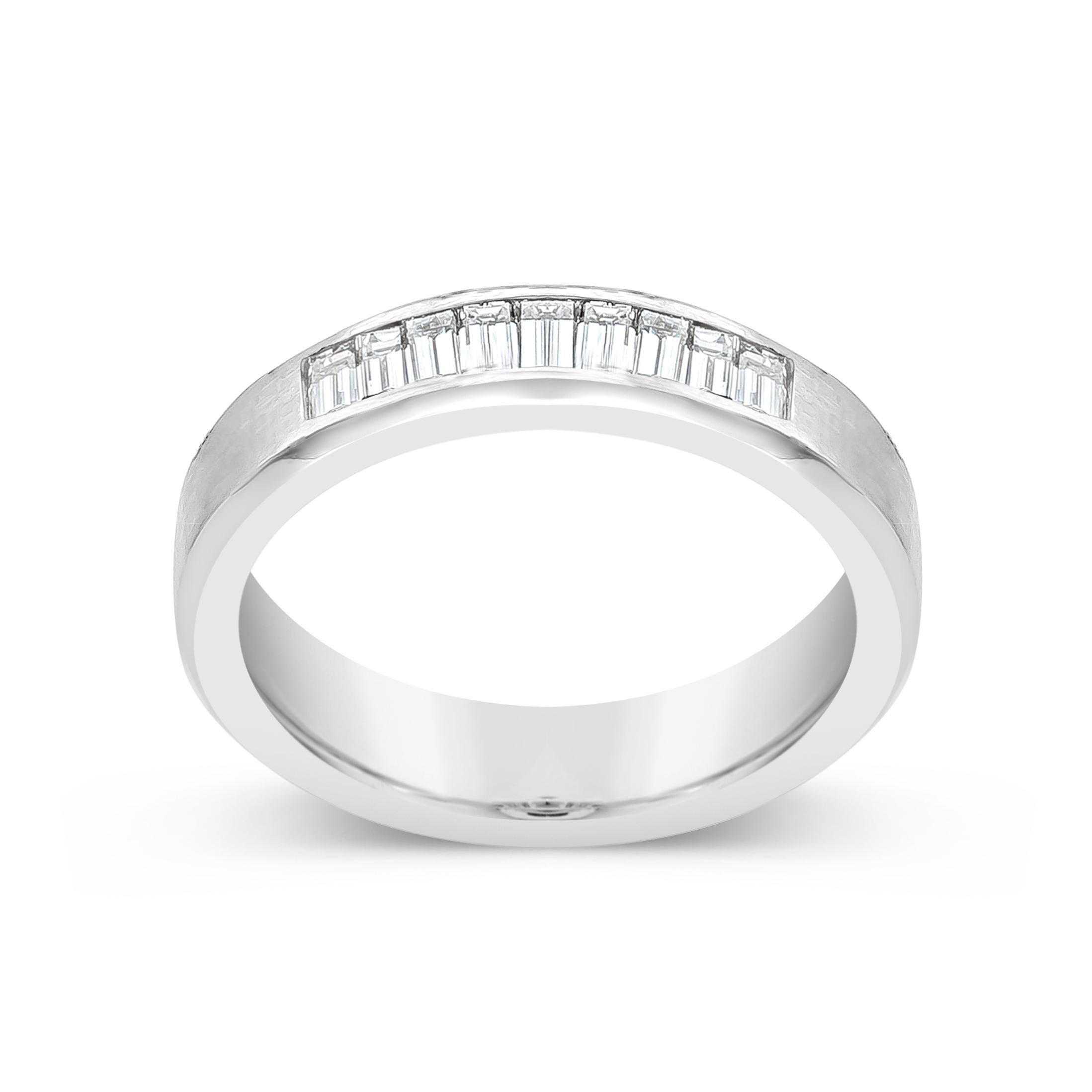 1,0 Karat Baguetteschliff Diamanten Herren-Hochzeitsring im Zustand „Neu“ im Angebot in New York, NY