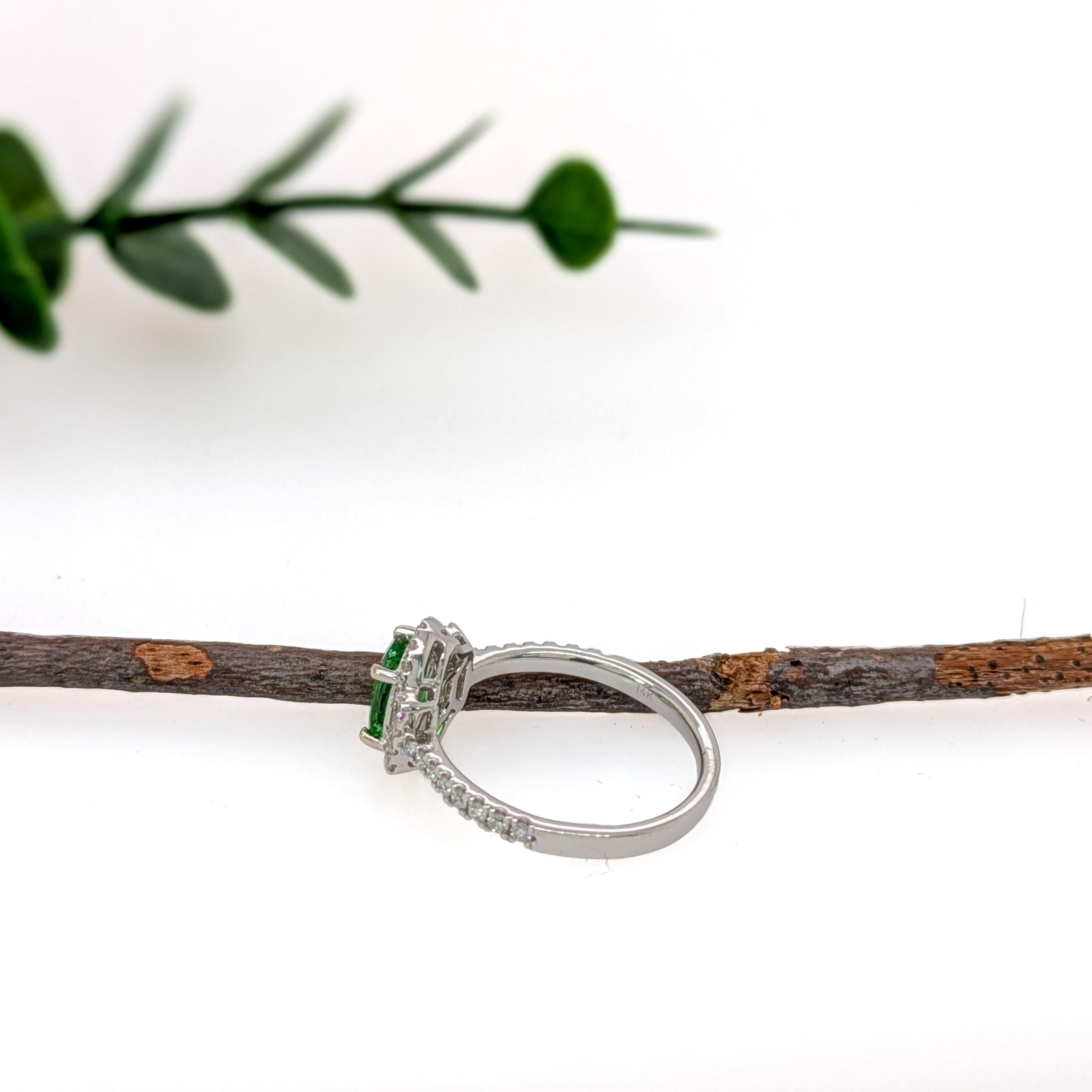 Donna Anello con granato tsavorite da 1 carato e diamanti naturali in oro massiccio 14 carati  OV 8x6mm in vendita