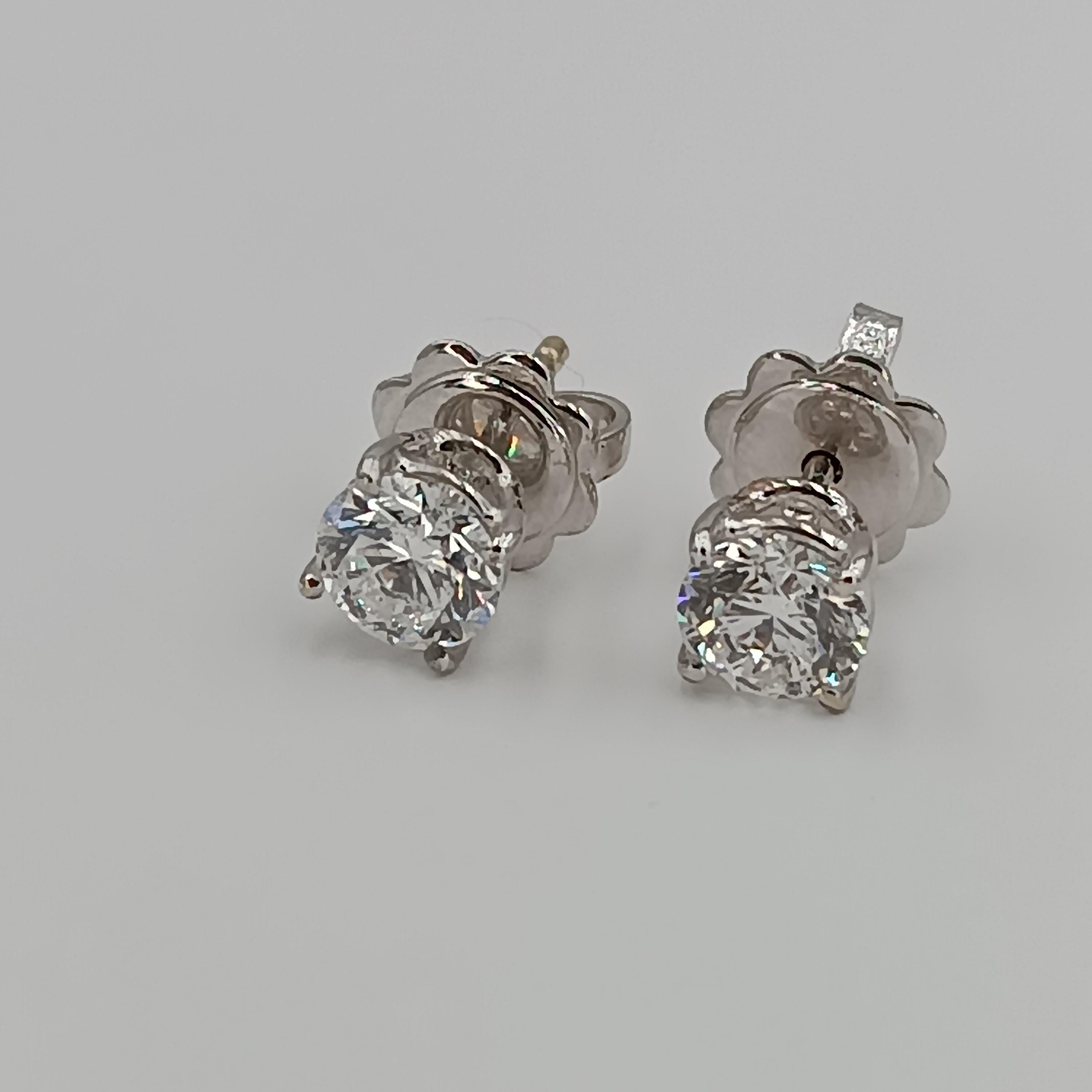 Contemporary 1 Carat VS G Color Diamond Light Point Stud White Gold Earrings For Sale
