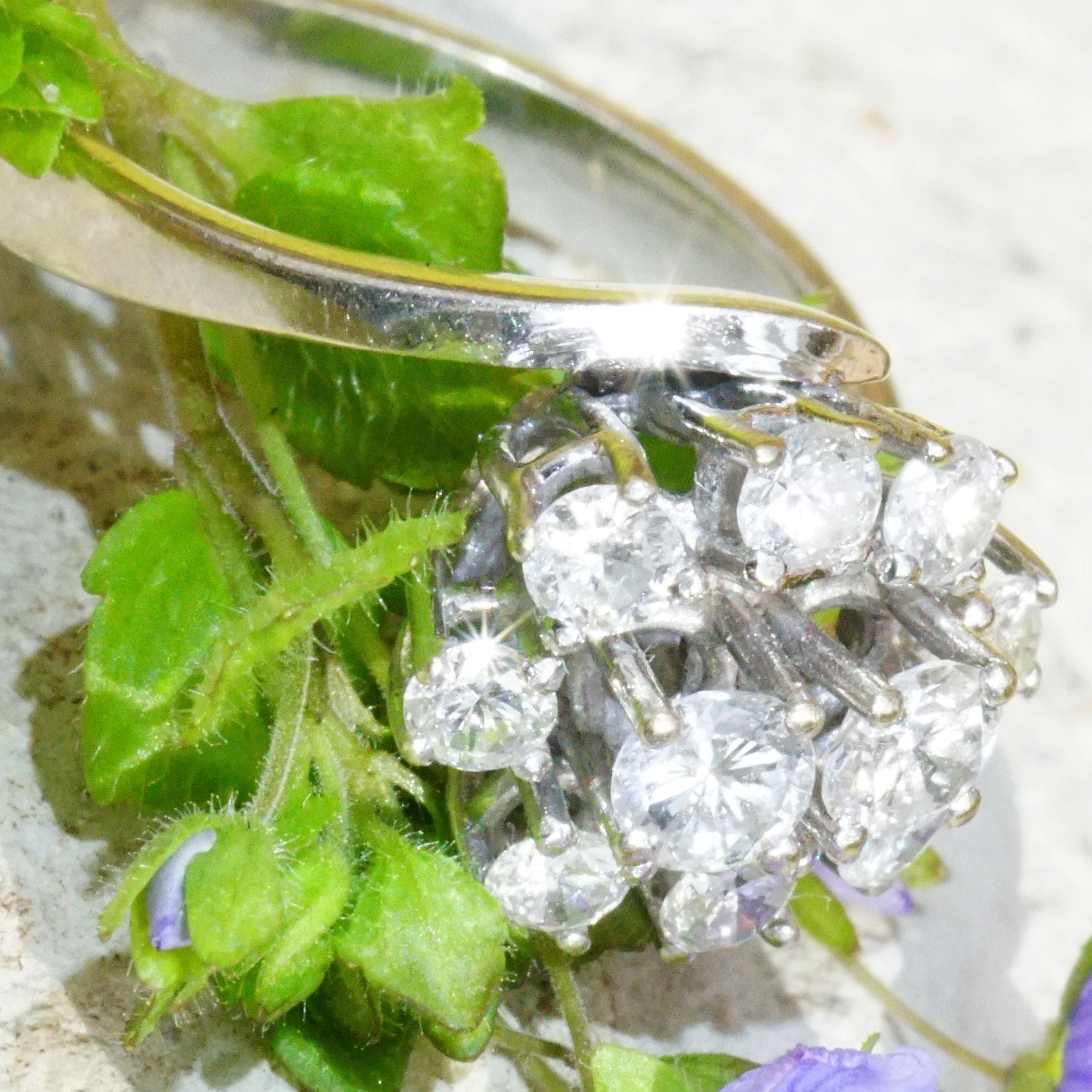 Brillant Ring Diamanten 1 ct was für ein charmanter Stil 10 Vollschliff Diamanten W / SI  im Angebot 8