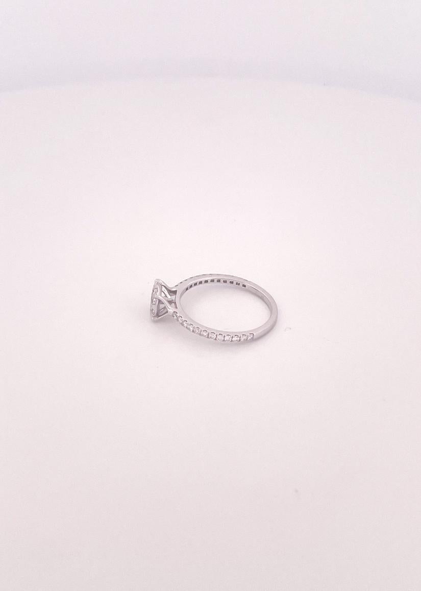 Modern 1 CT Diamond 18K White Gold Engagement Ring For Sale