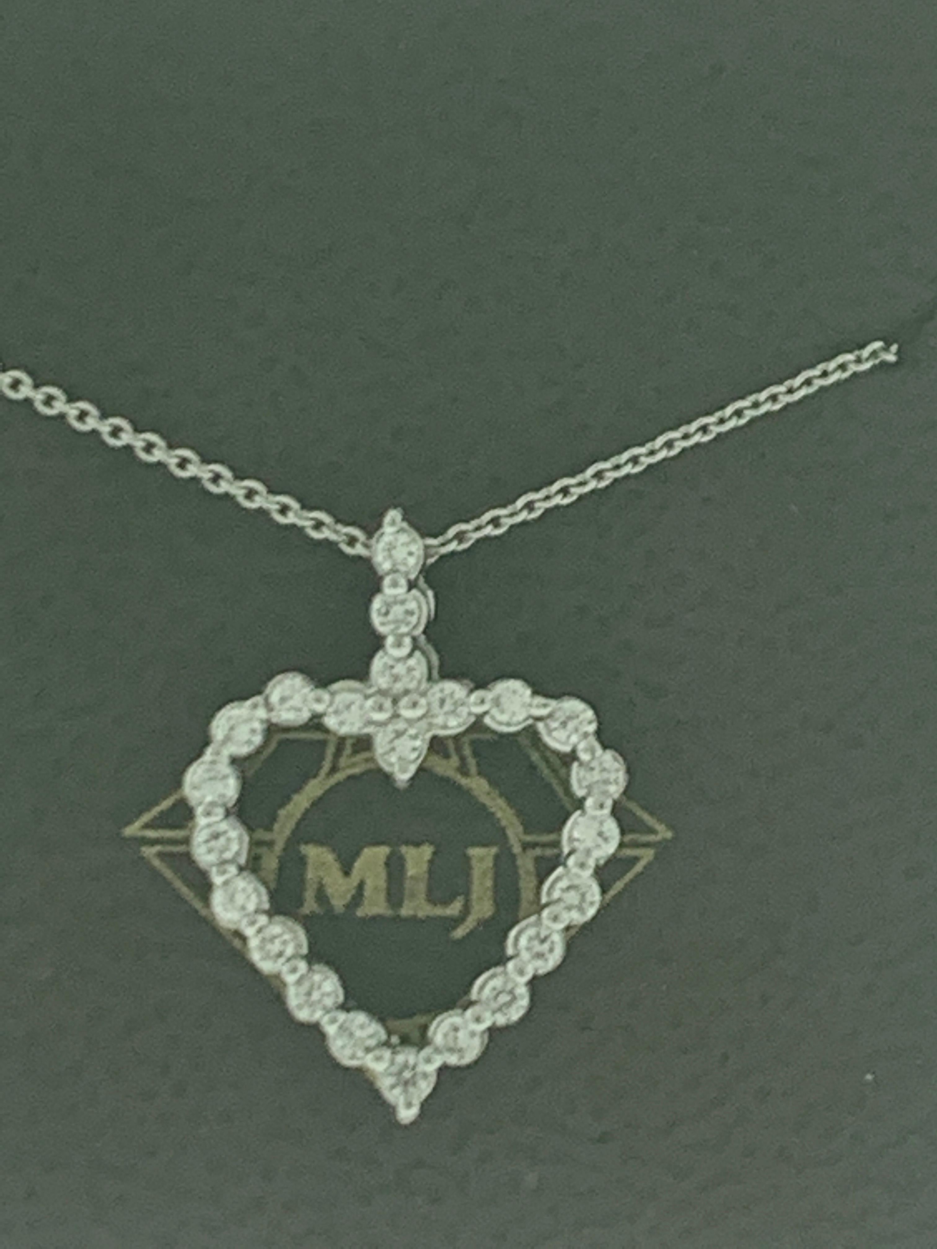 Pendentif/collier en forme de coeur en diamant de 1 carat en or blanc 14 carats avec chaîne en vente 2