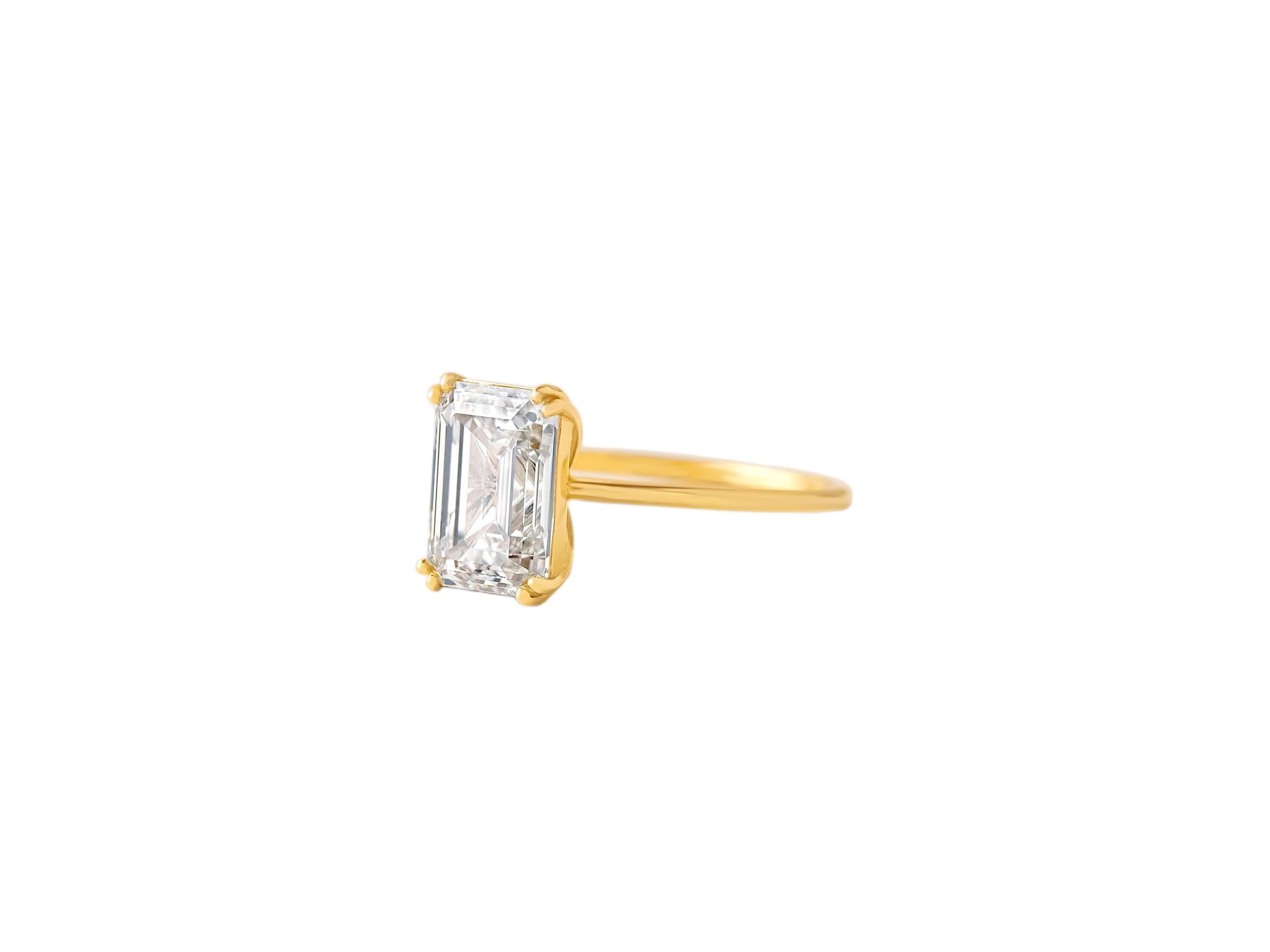 For Sale:  1 ct Emerald cut moissanite 14k gold ring. 2