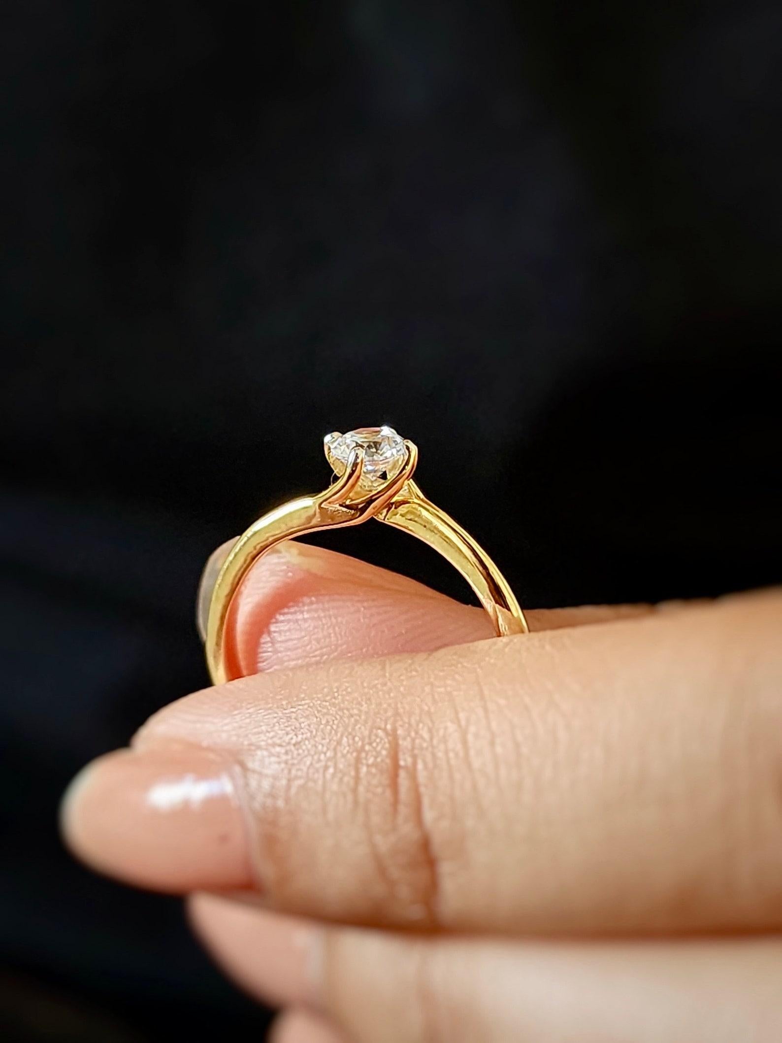 1 CT Moissanite Ring 925 Sterling Silver Solitaire Engagement Ring Gift For Her 2