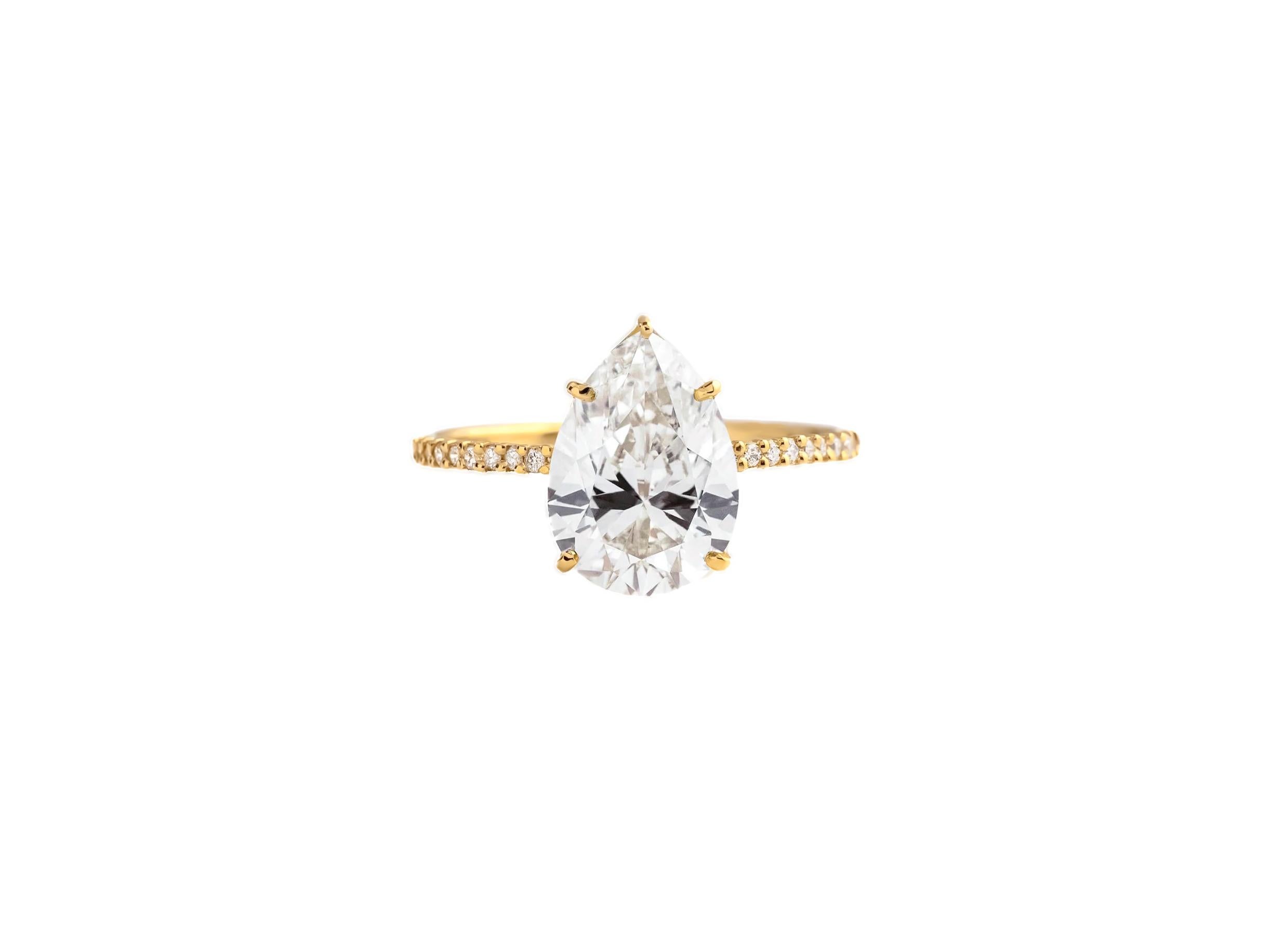 Pear moissanite 14k gold ring. Real moissanite gold ring. Moissanite engagement ring. 1 ct moissanite ring. Drop shines like diamond ring.

Metal: 14k gold
Weight: 1.8 gr. depends from size

Gemstones:
Moissanite: 1 piece, oval cut, G/VS, 1 ct
Side