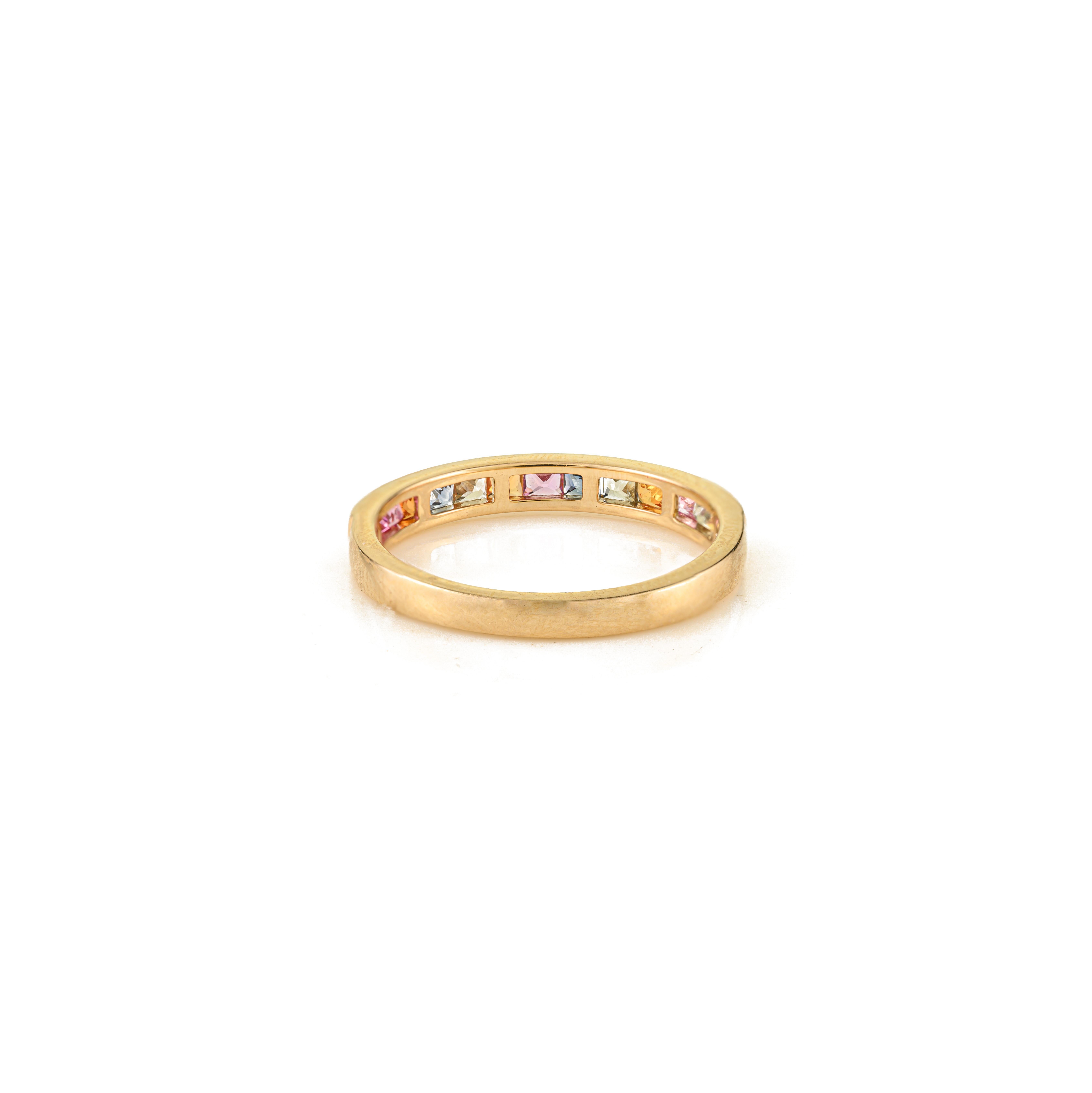 En venta: Anillo de eternidad de zafiro talla princesa 1 ct arco iris en oro amarillo de 14 quilates para ella  9