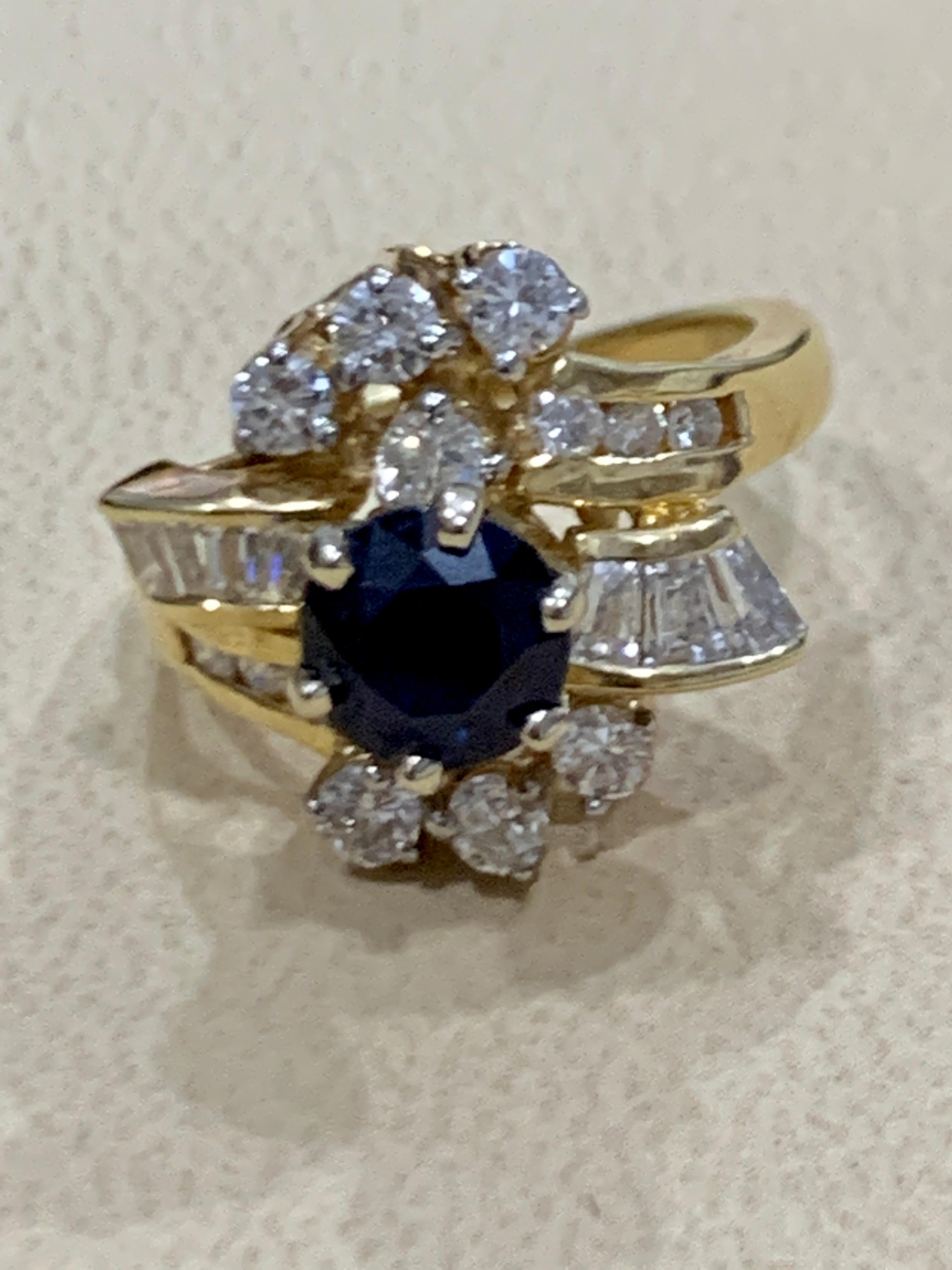 1 Carat Round Blue Sapphire & 1.65 Carat Diamond Cocktail Ring in 14 Karat Gold For Sale 4