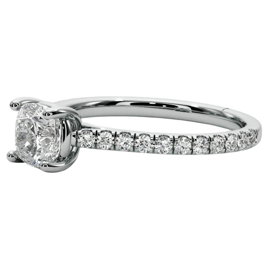 For Sale:  1 ct Round moissanite 14k gold engagement ring