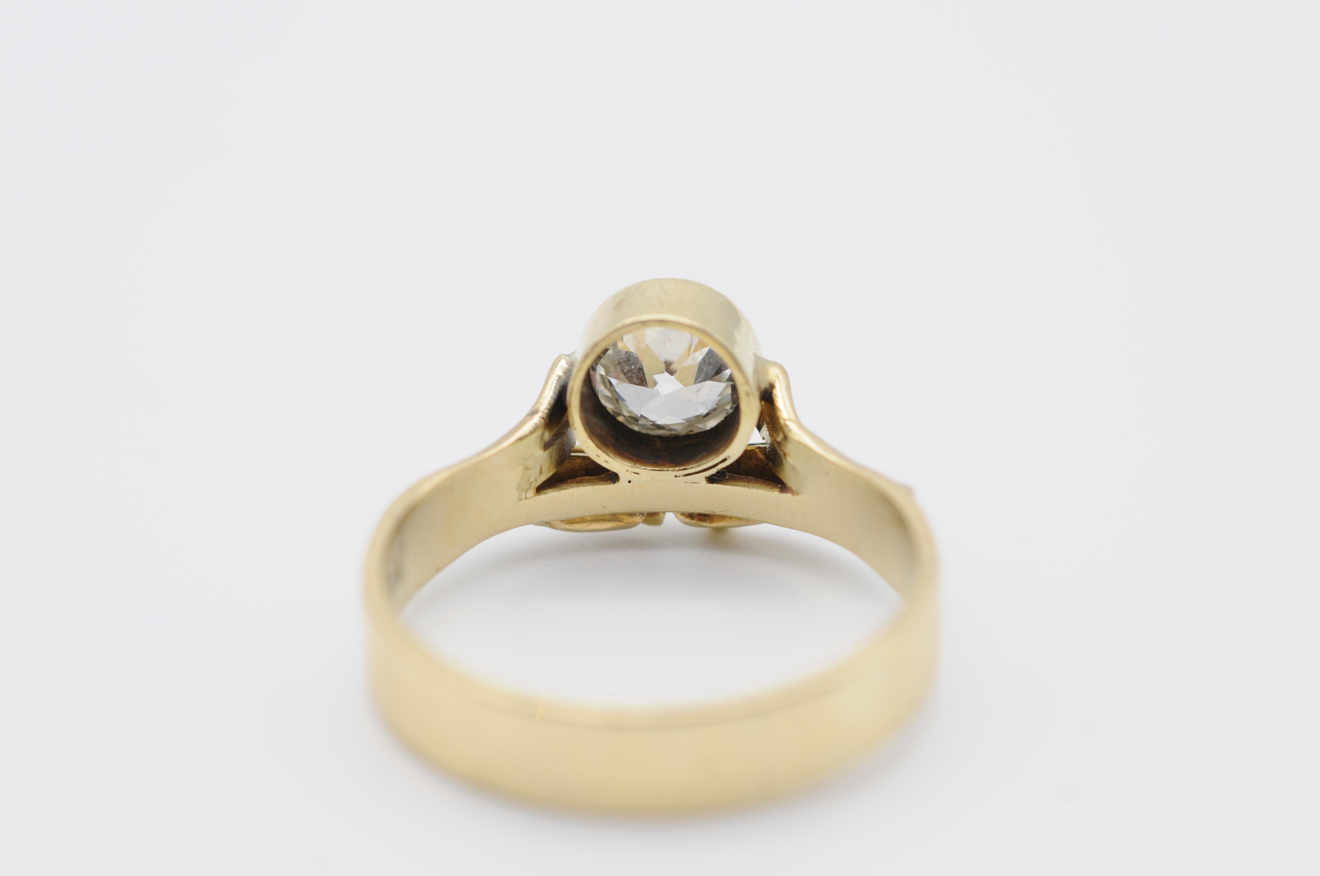 Diamond 1 Ct. Solitaire Brilliant Ring Art Nouveau, 14k Yellow Gold For Sale 6