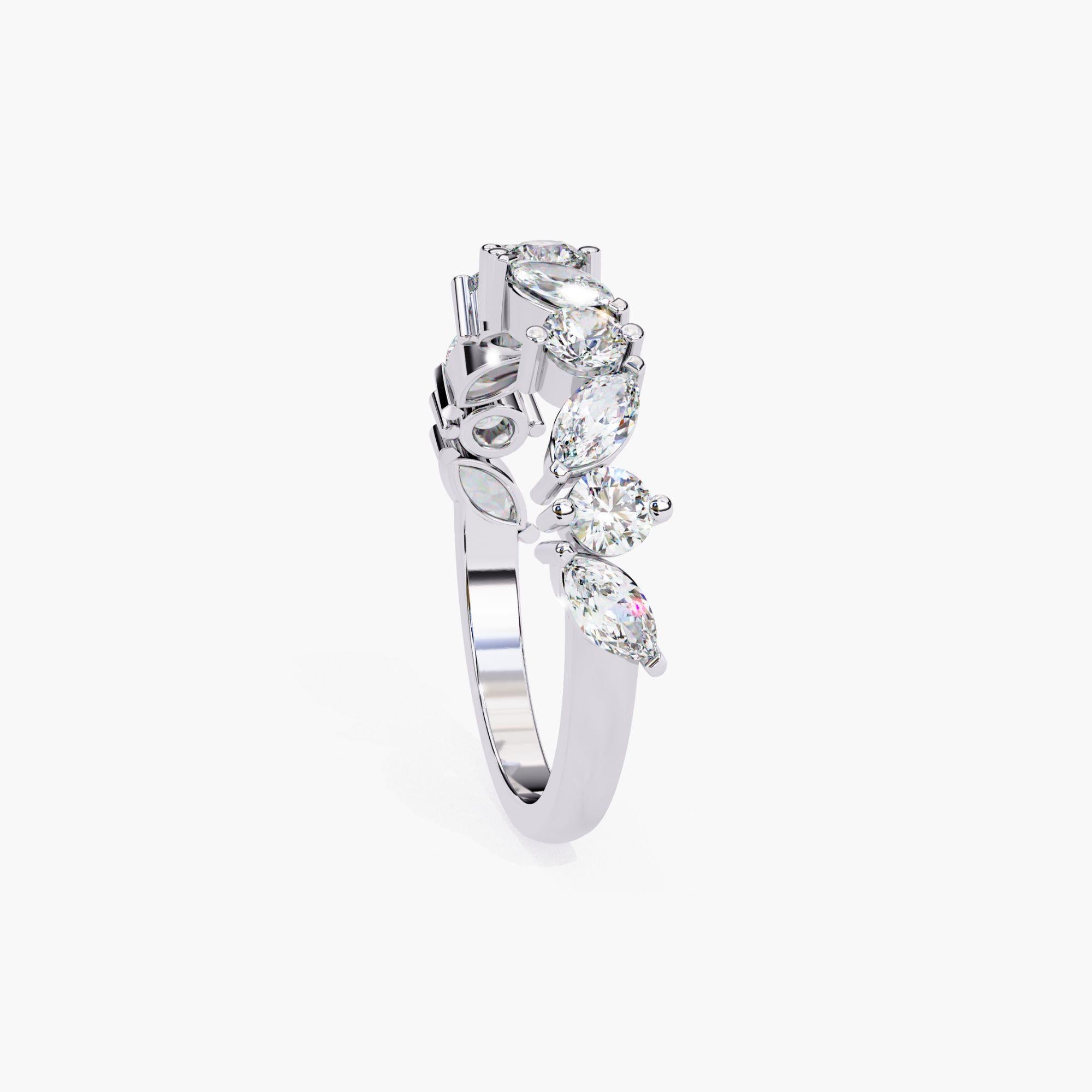 Contemporaneo 1 Ctw Marquise and Round Diamond Wedding Band, Half Eternity Ring, SI+ GH+ in vendita