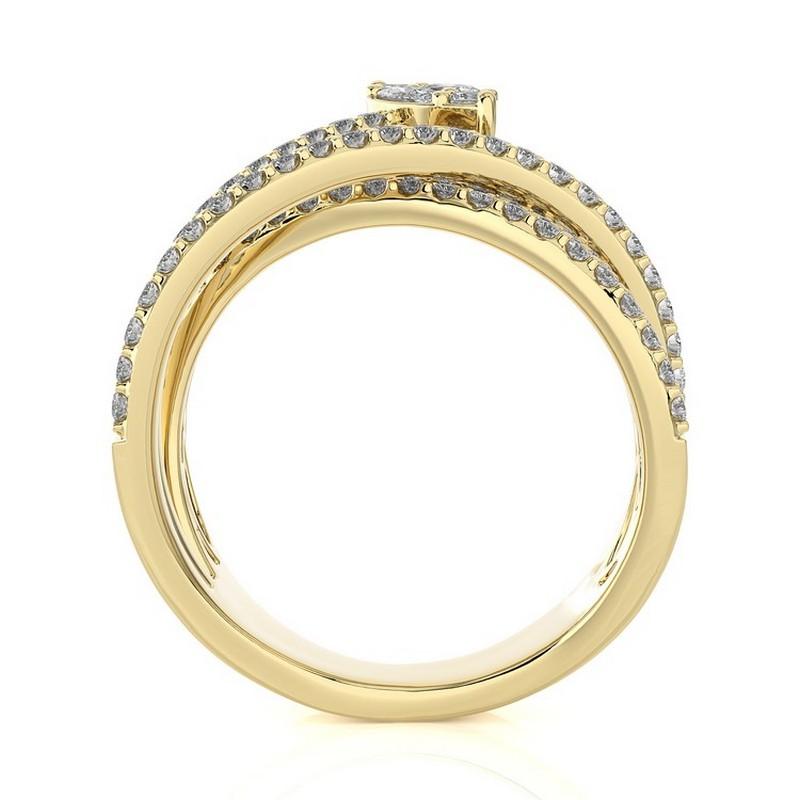 Modern 1 CTW Round Diamond 18K Yellow Gold Classic Collection Fashion Finger Ring For Sale