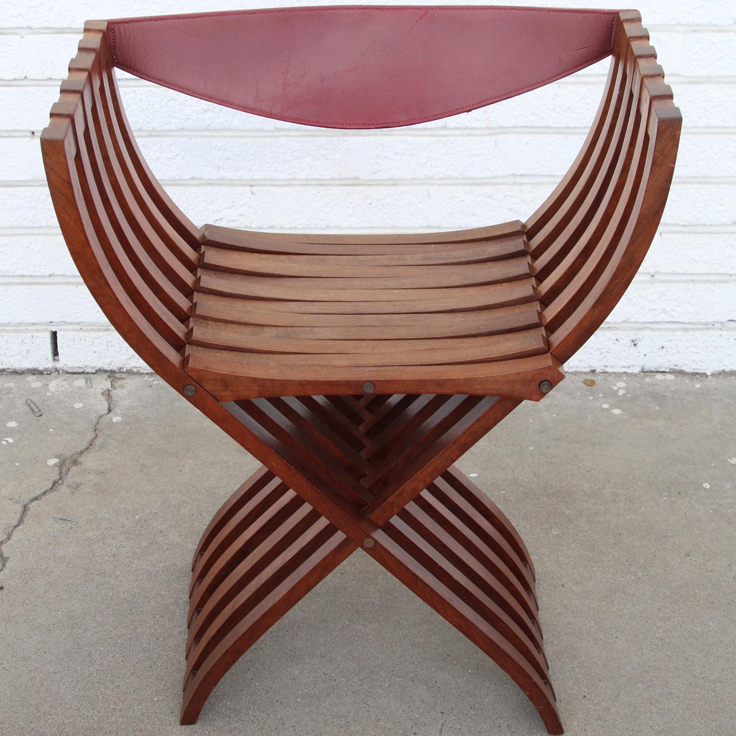 1 Curule Chair in the Style of Pierre Paulin For Sale 3