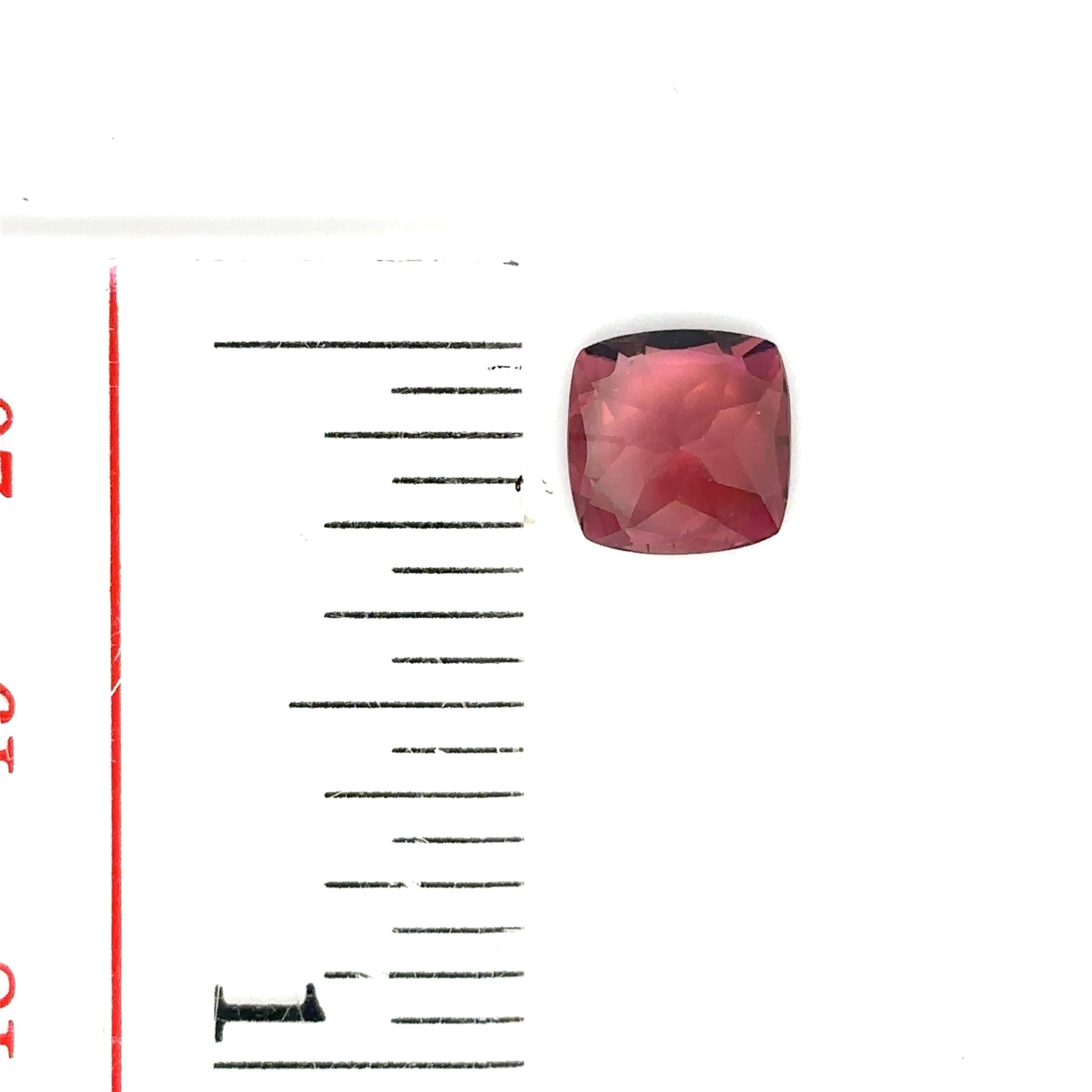 Women's or Men's 1 Cushion-Cut Tourmaline Cts 2.27 For Sale