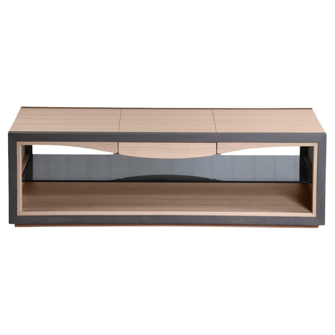 1-drawer French coffee table in oak, design by Christophe Lecomte 