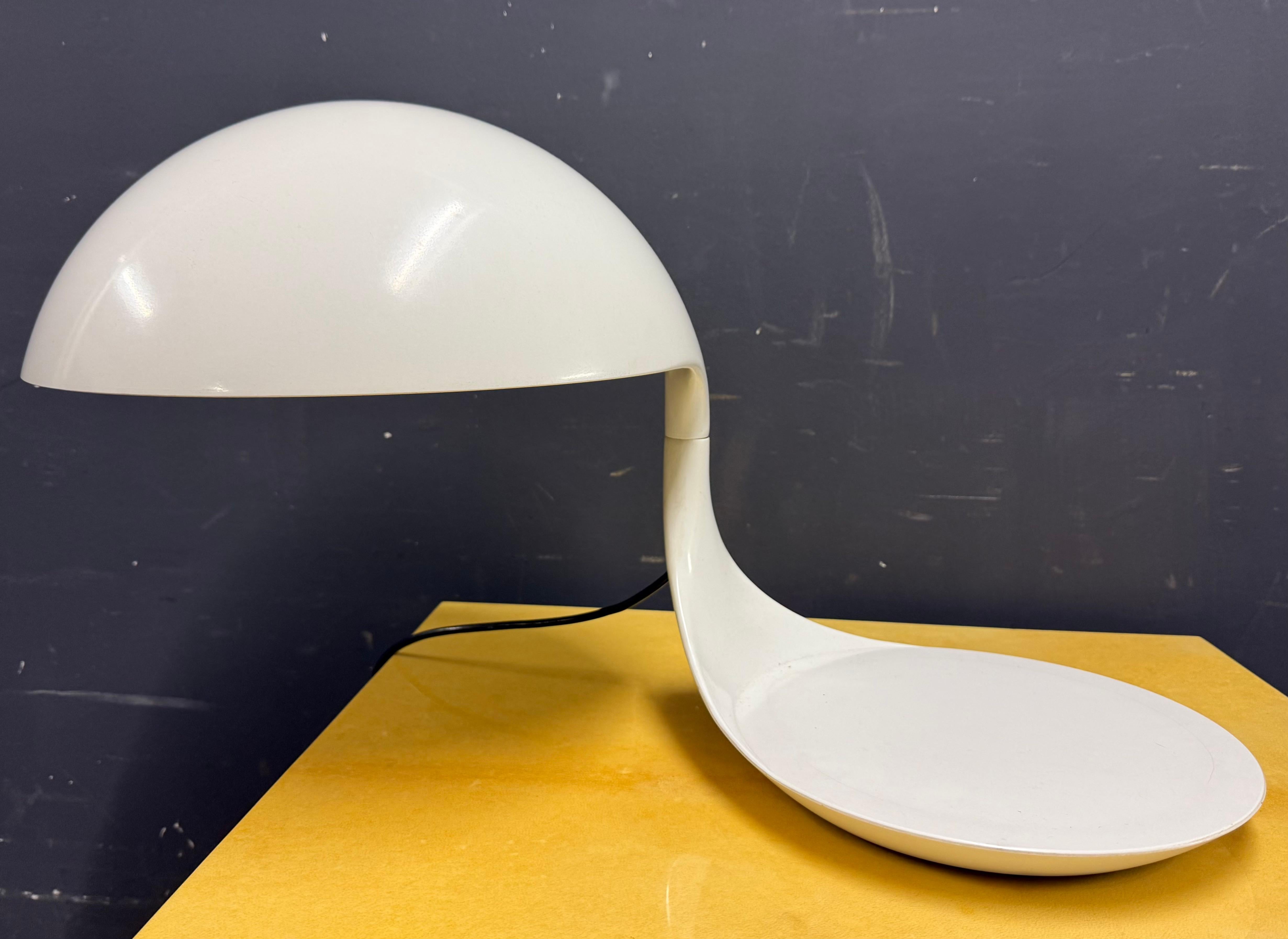 Mid-Century Modern 1. edition Cobra table lamp by Elio Martinelli For Sale