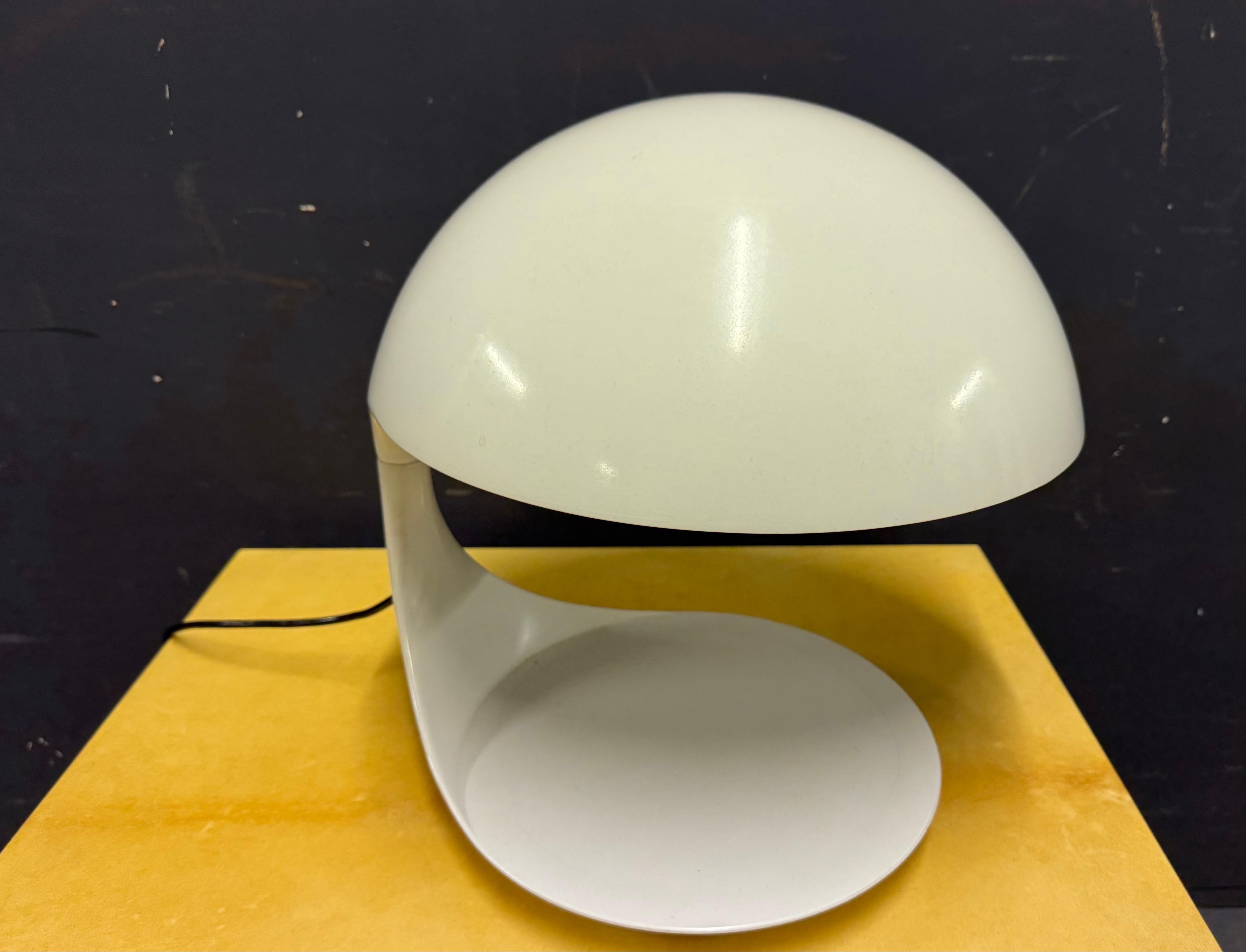Mid-20th Century 1. edition Cobra table lamp by Elio Martinelli For Sale
