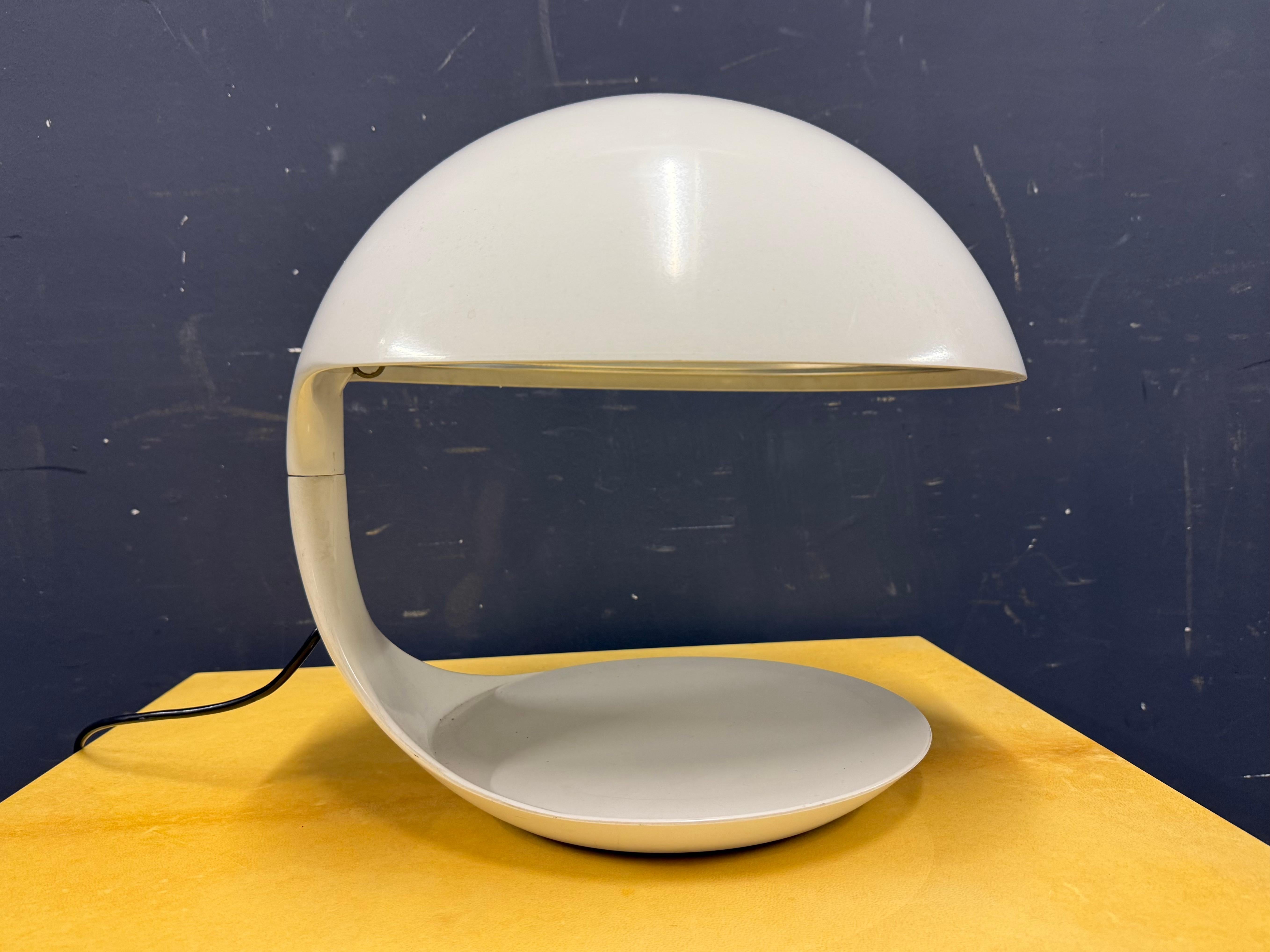 1. edition Cobra table lamp by Elio Martinelli For Sale 2