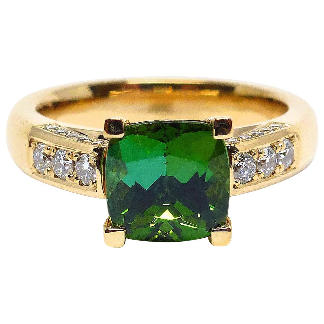 Rose Gold 1, 85ct Green Tourmaline & Diamonds Dome Ring For Sale